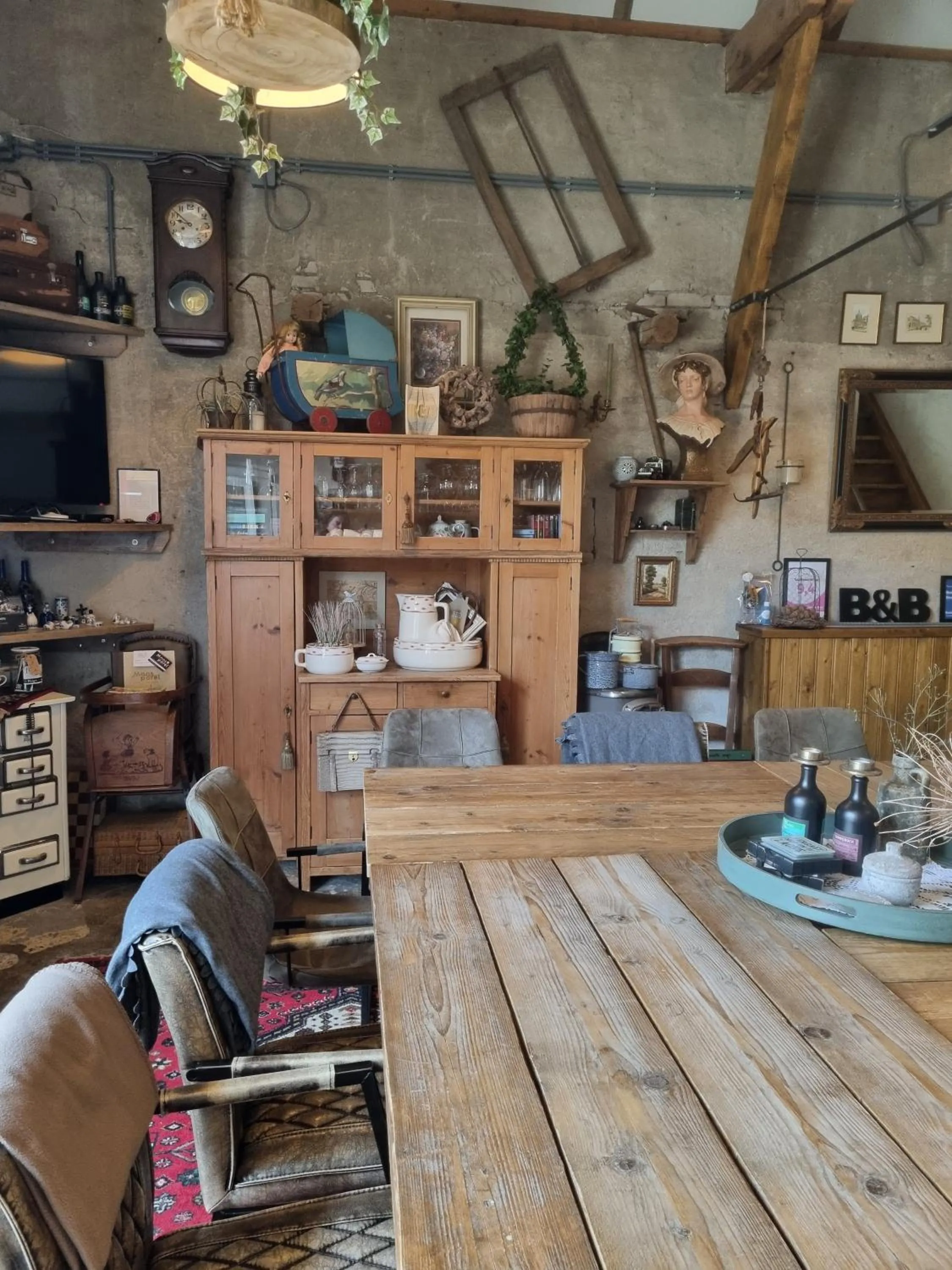 Dining area in Bed & Breakfast aan de Beek