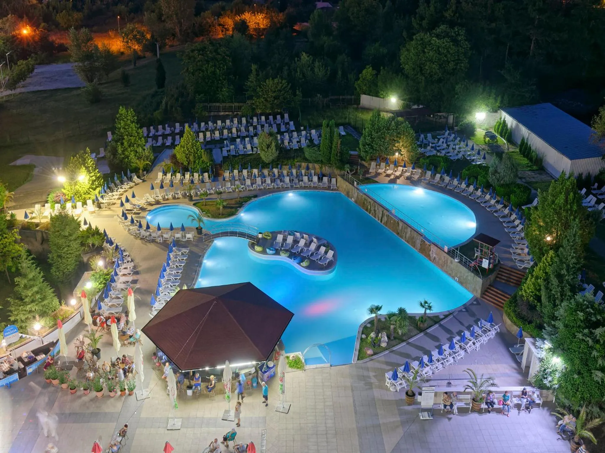 Swimming pool in Augusta SPA Hotel