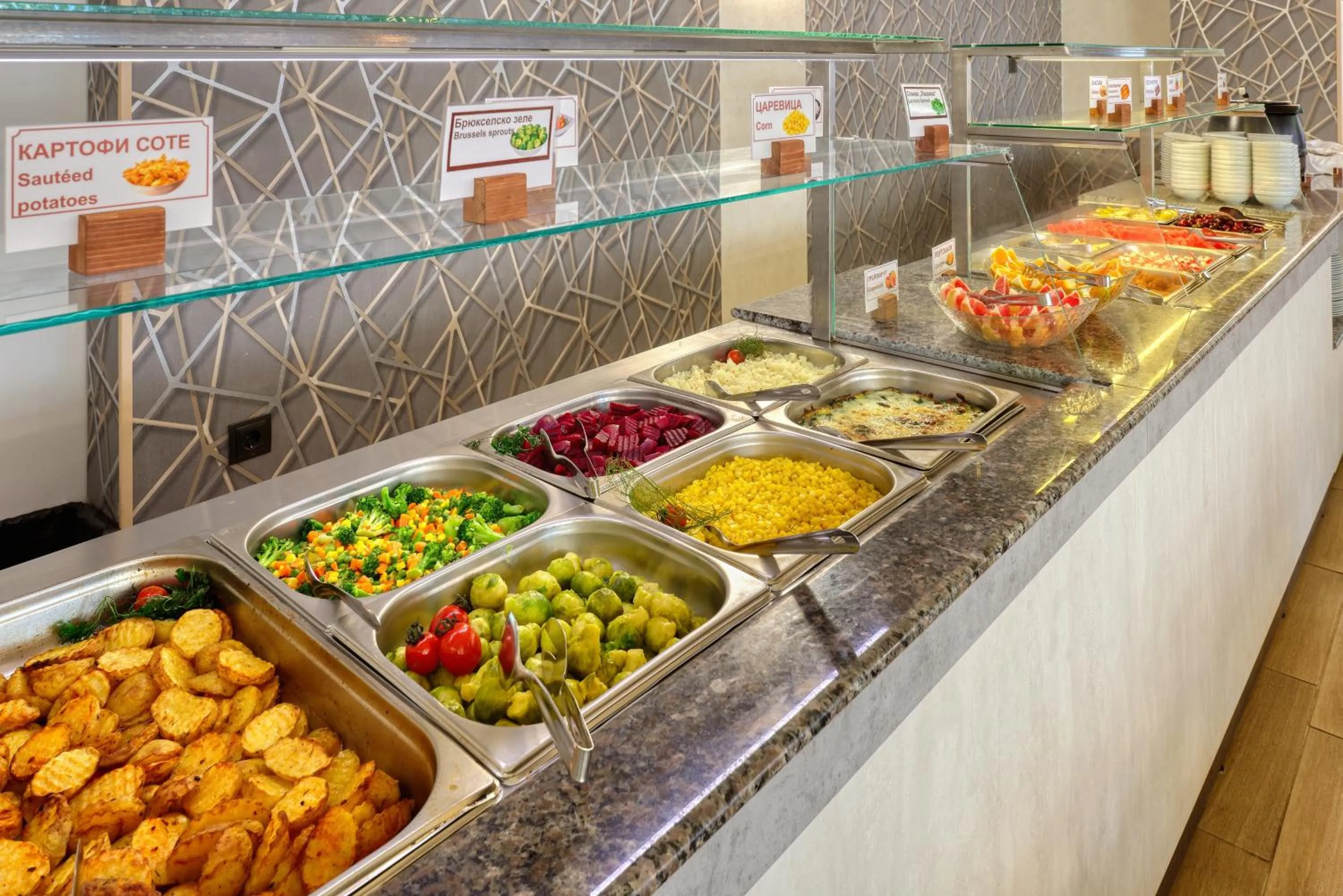 Restaurant/places to eat in Augusta SPA Hotel