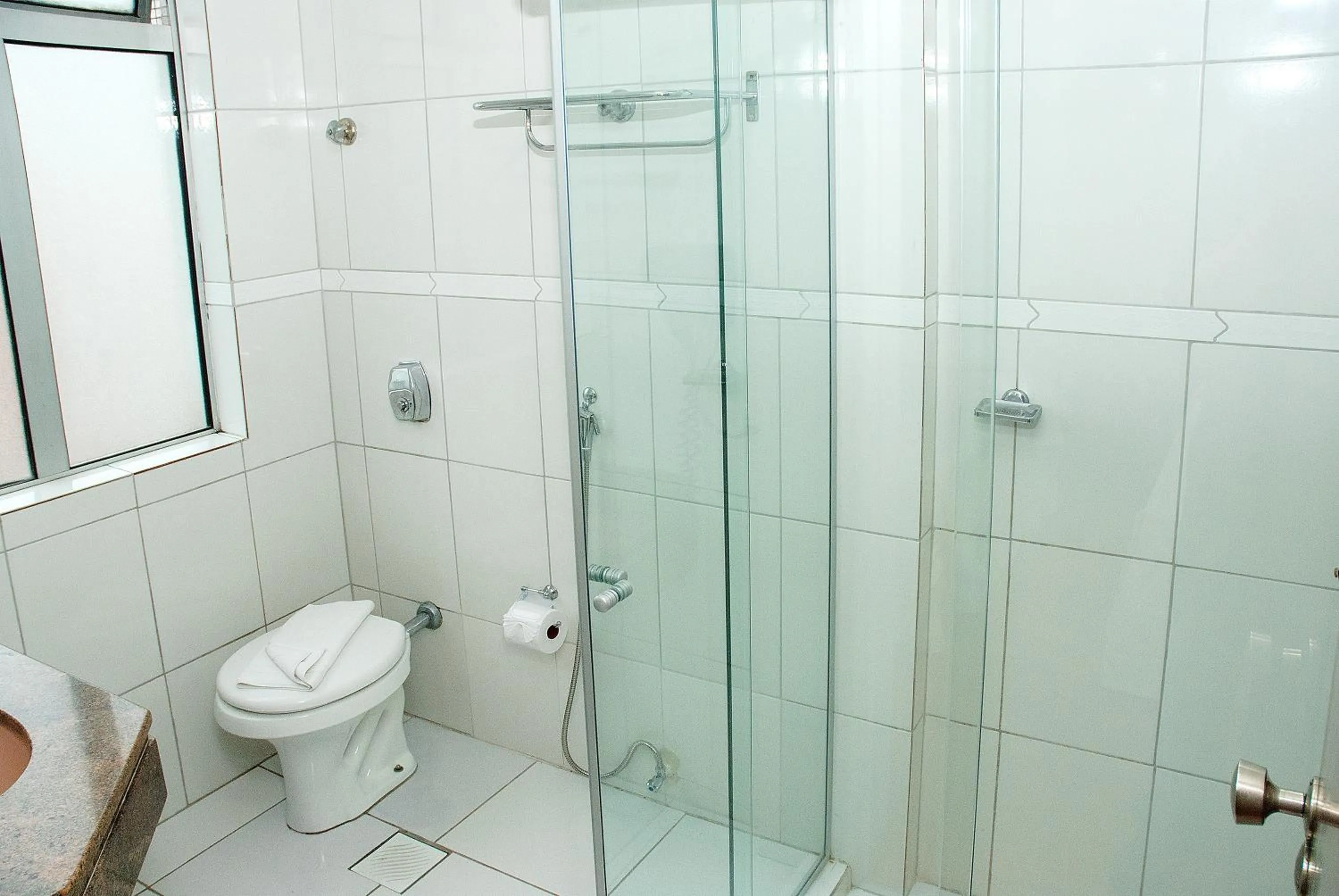 Bathroom in Caravelle Palace Hotel