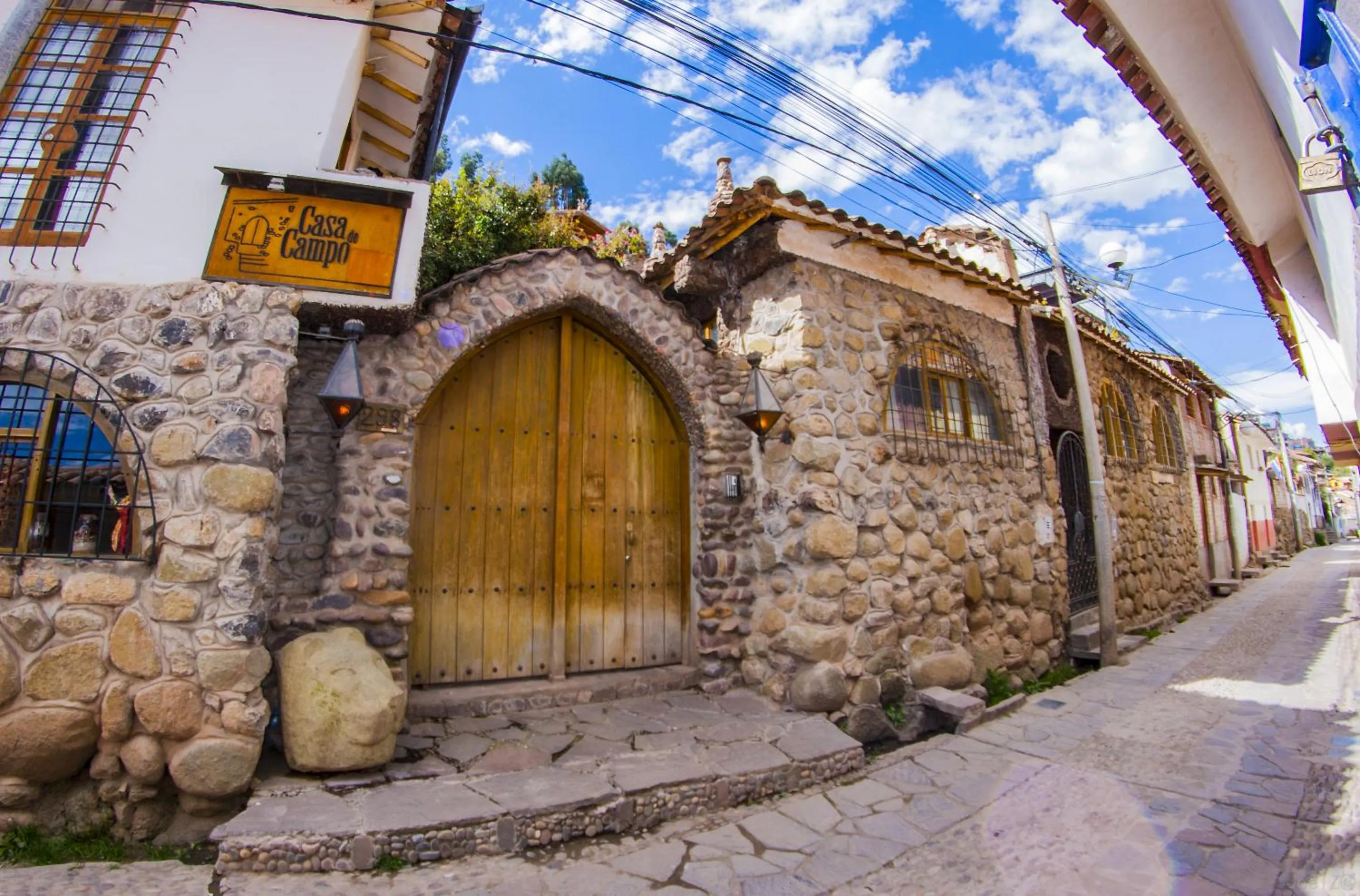 Property building in La Casa de Campo