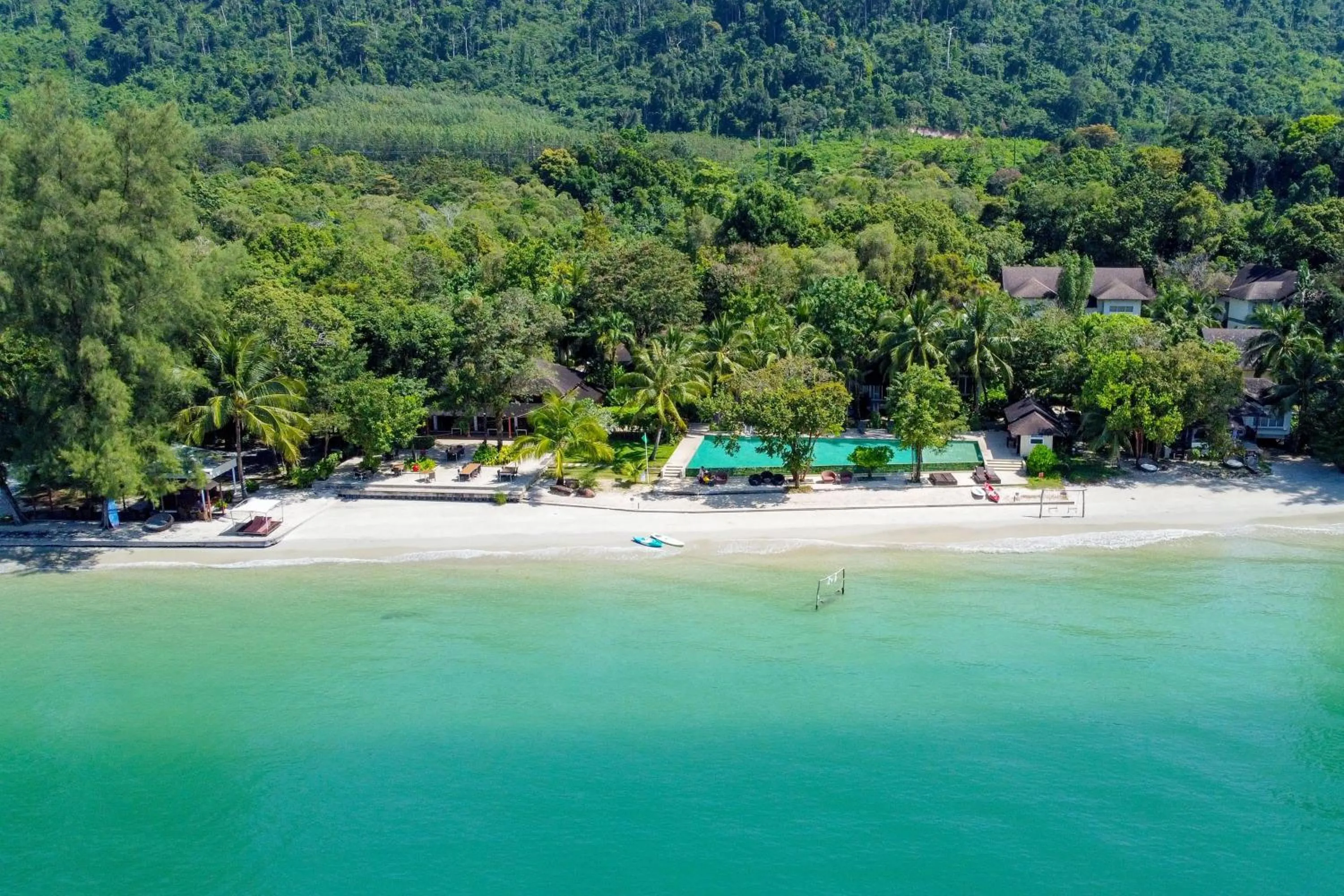Beach in Centara Chaan Talay Resort And Villas Trat