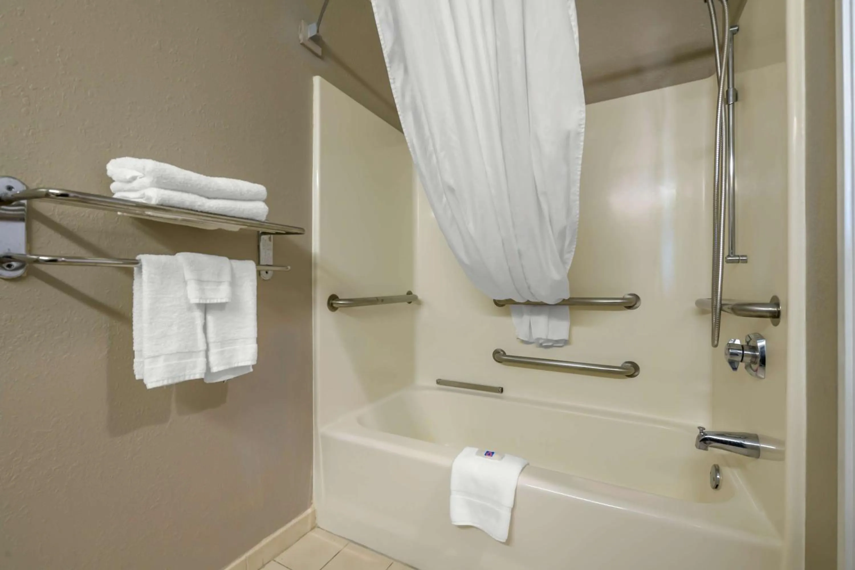 Bathroom in Motel 6 Dawsonville GA North GA Premium Outlets