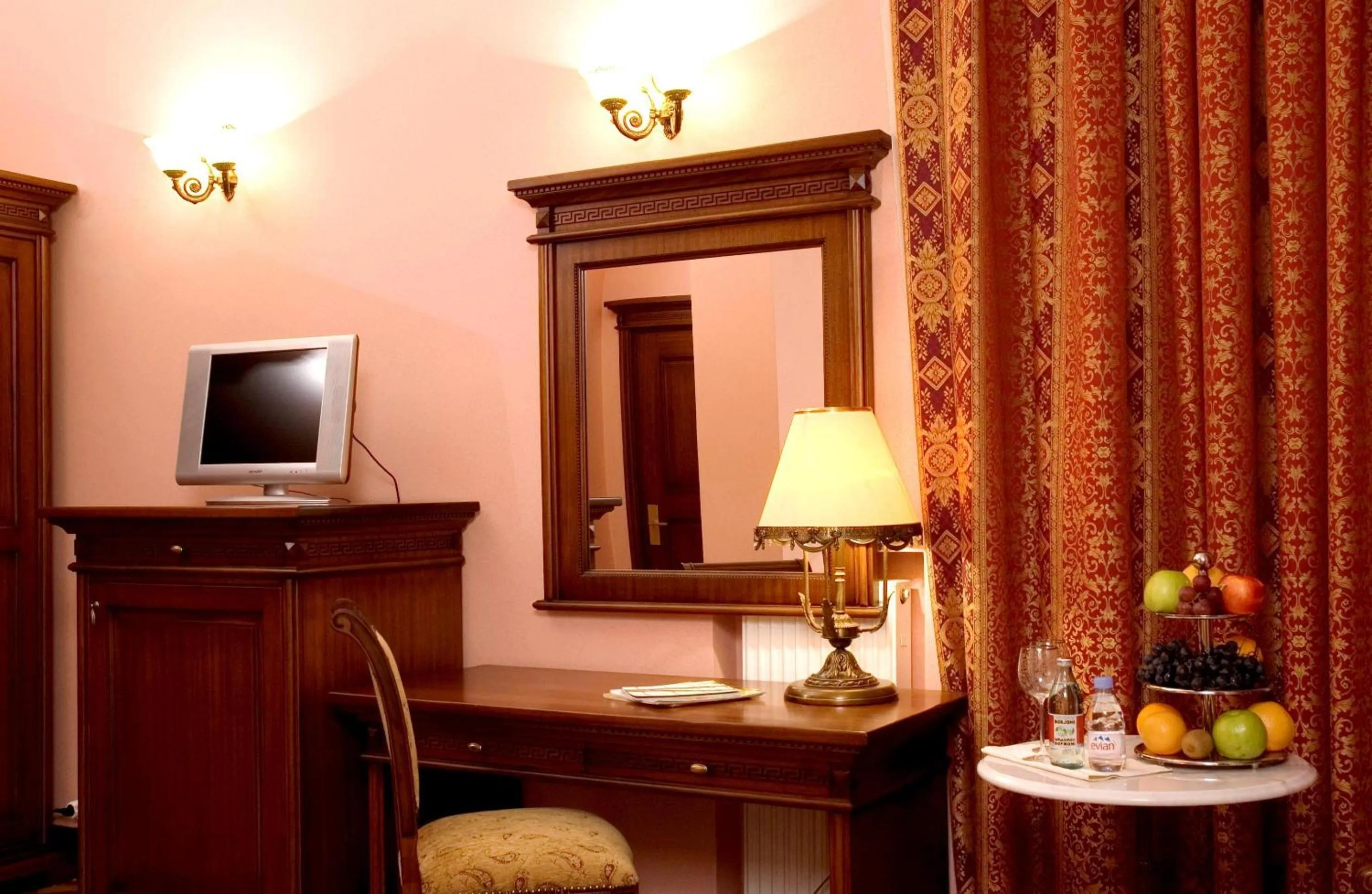 TV and multimedia in Optima Collection Dnipro