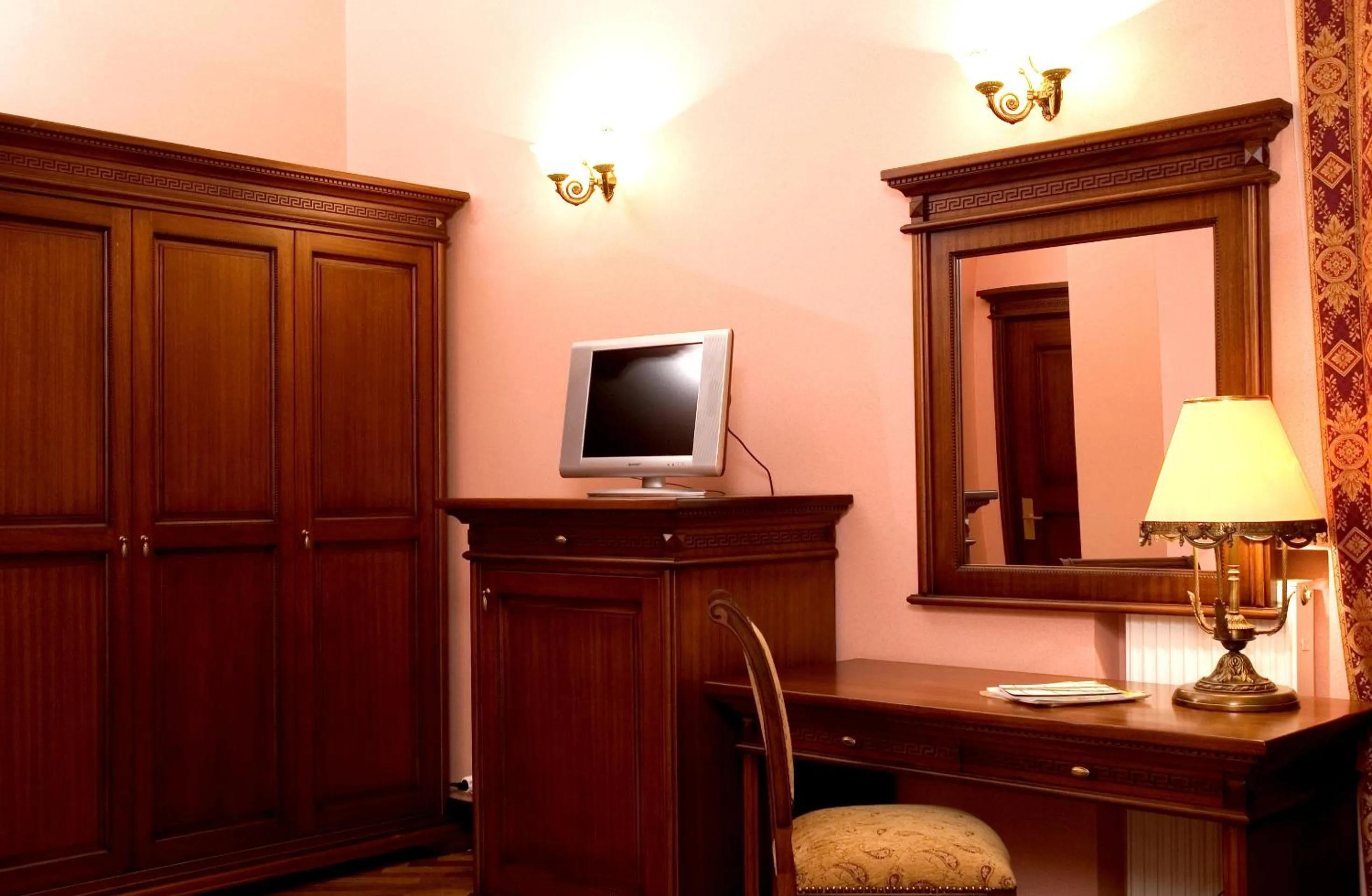 Decorative detail in Optima Collection Dnipro