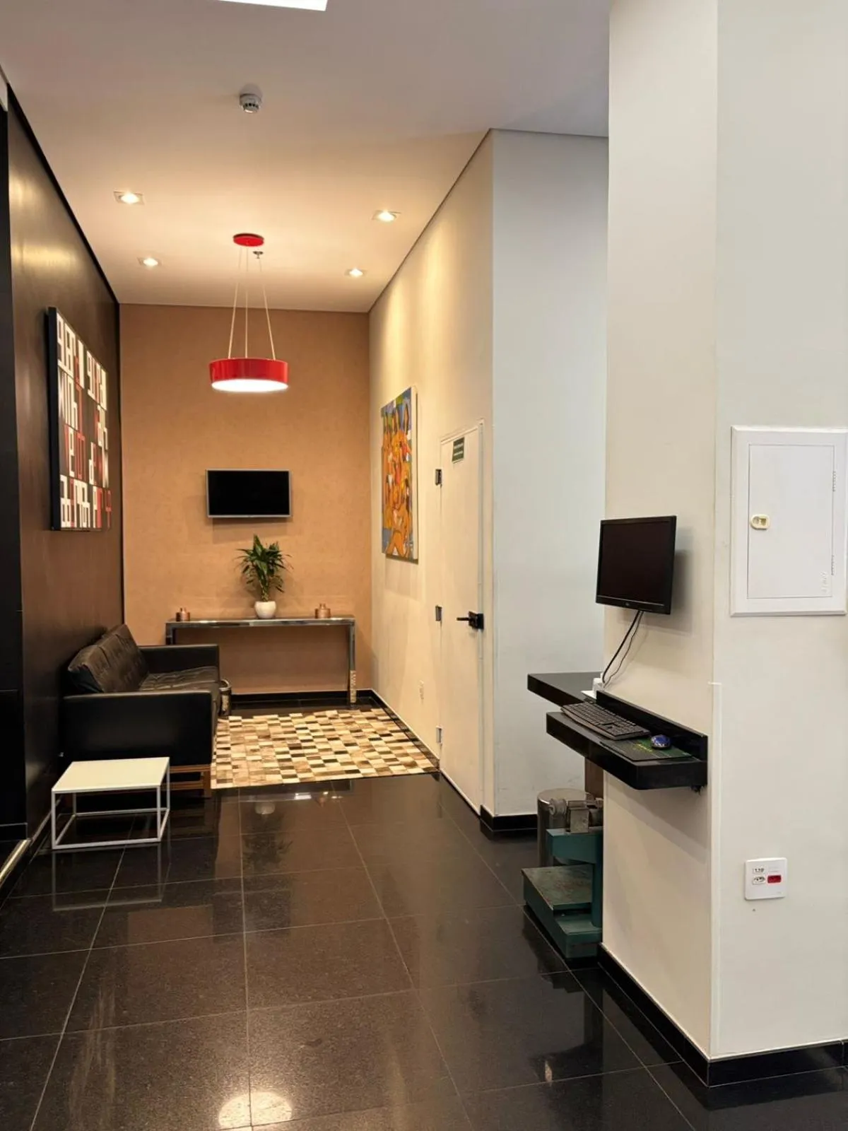 Hotel Urbis a 10 minutos Rua 25 de Março, Brás,Bom Retiro,a 2 minutos do Mirante Sampa Sky