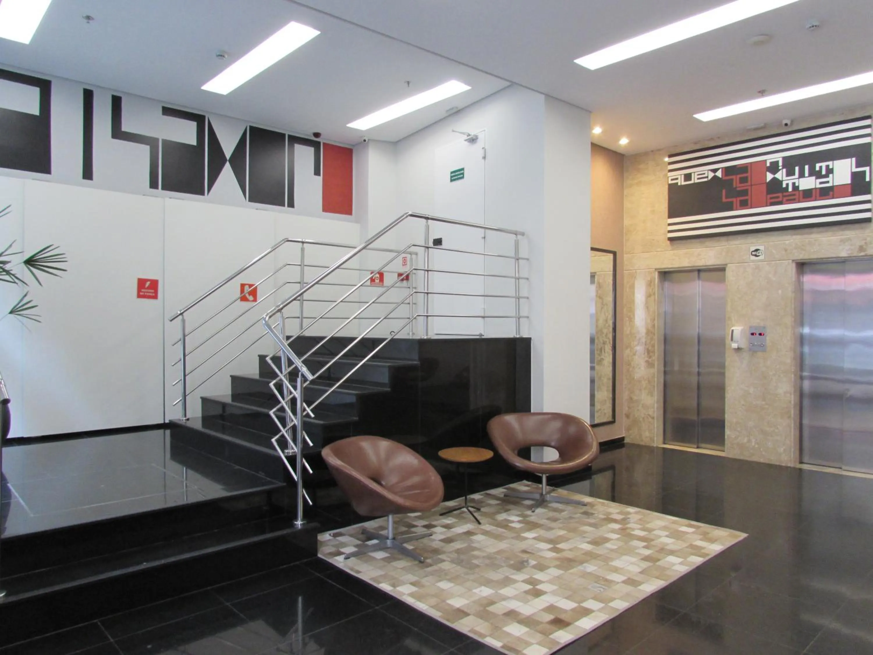 Hotel Urbis a 10 minutos Rua 25 de Março, Brás,Bom Retiro,a 2 minutos do Mirante Sampa Sky