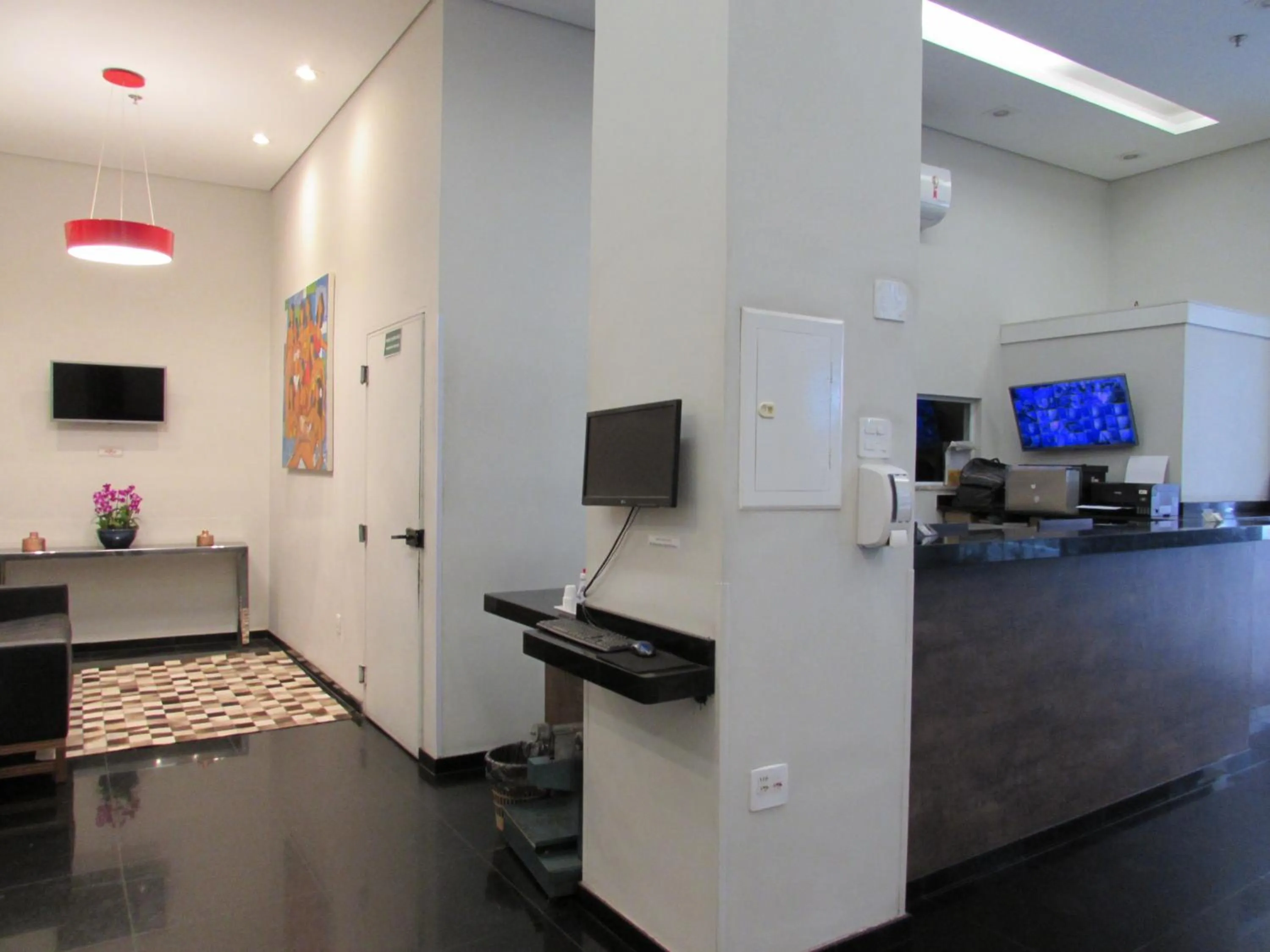 Hotel Urbis a 10 minutos Rua 25 de Março, Brás,Bom Retiro,a 2 minutos do Mirante Sampa Sky