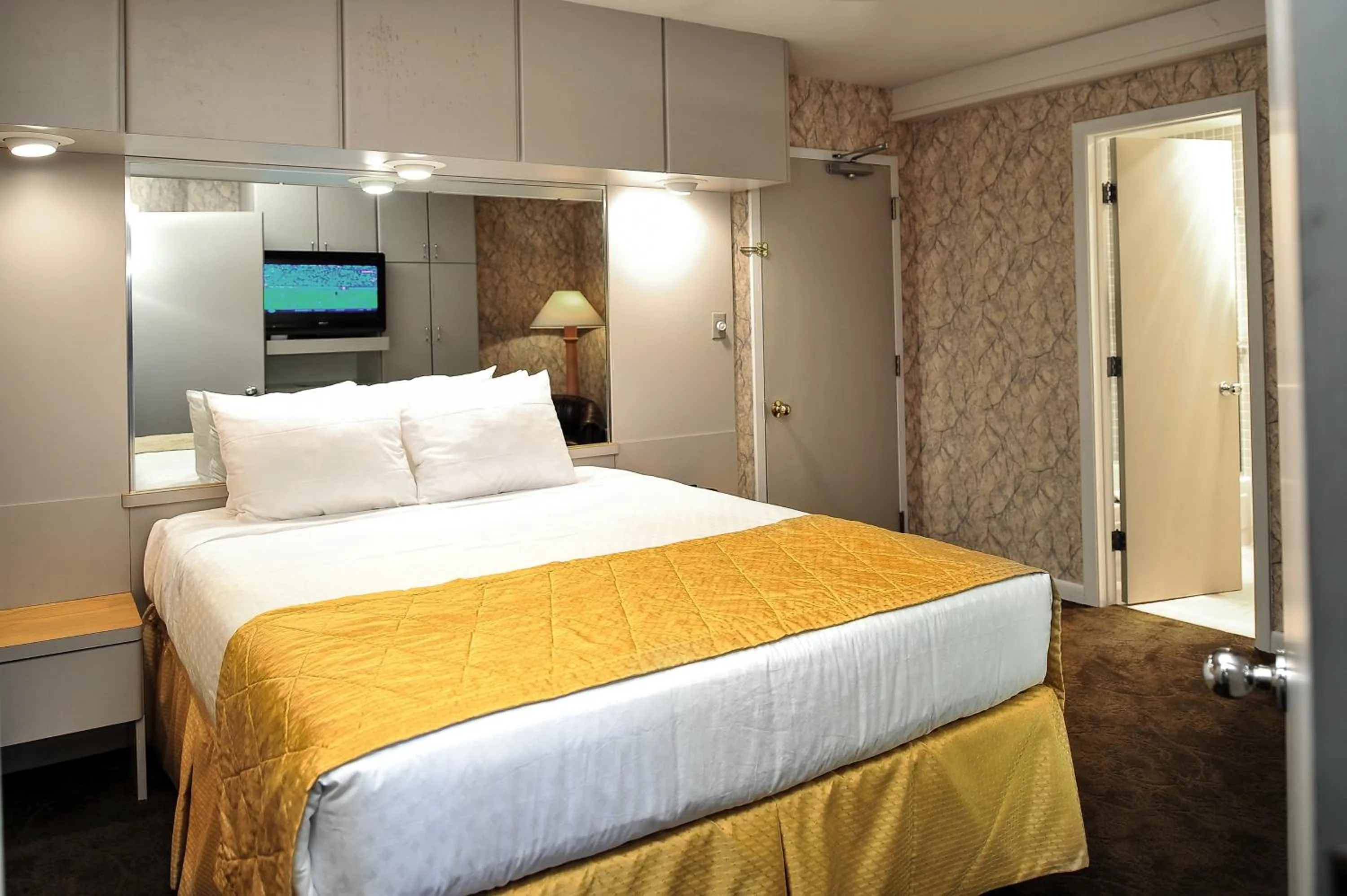 Bedroom in The Historic Crag's Lodge