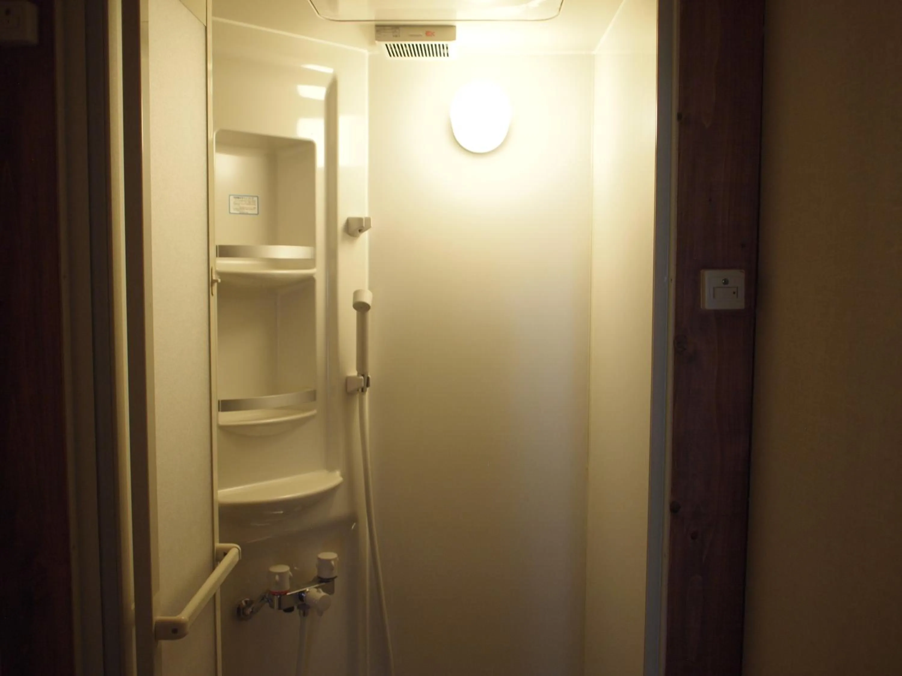 Shower in Hostel Otro Mundo