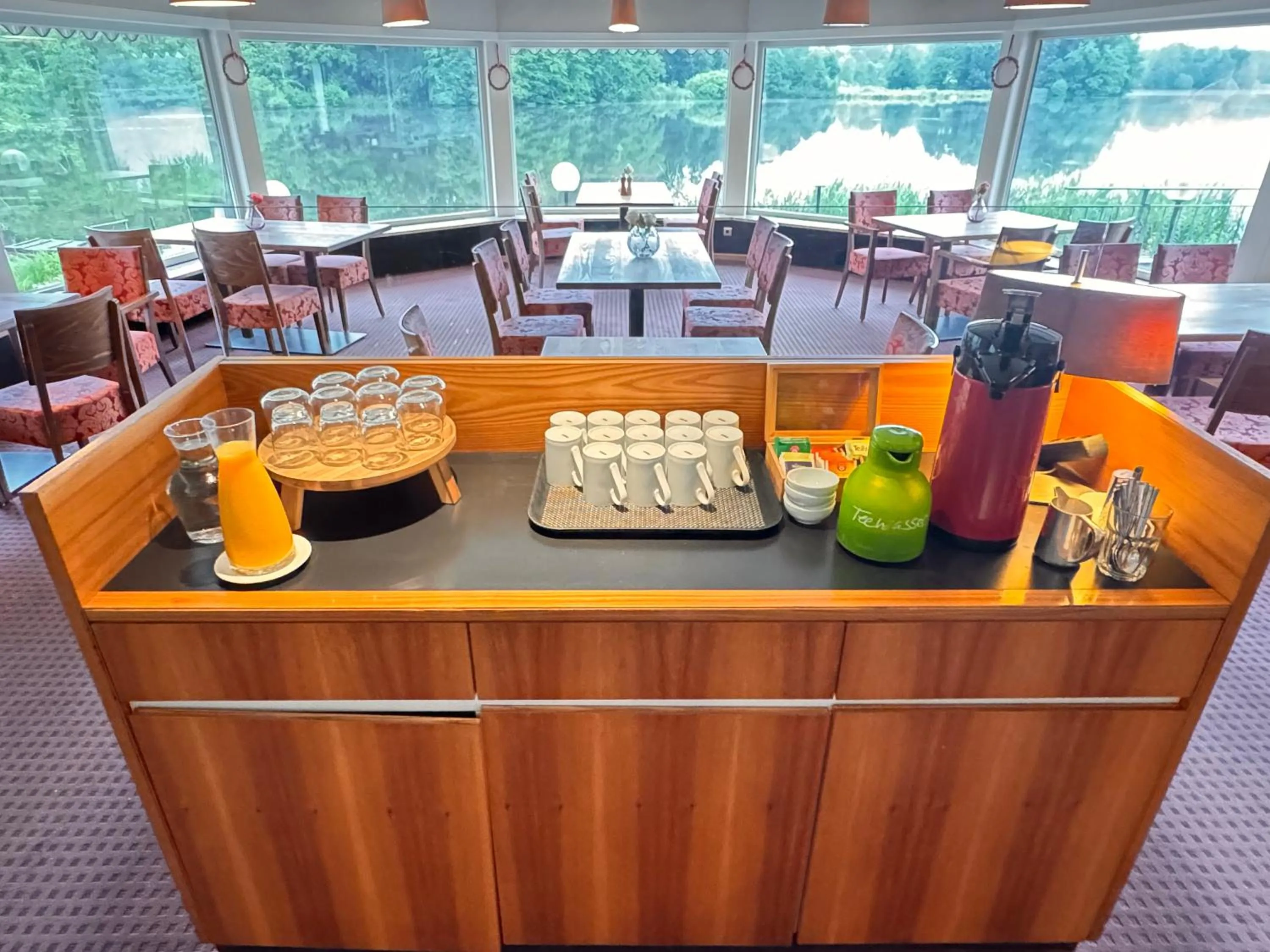 Breakfast in Fischerklause am Lutjensee