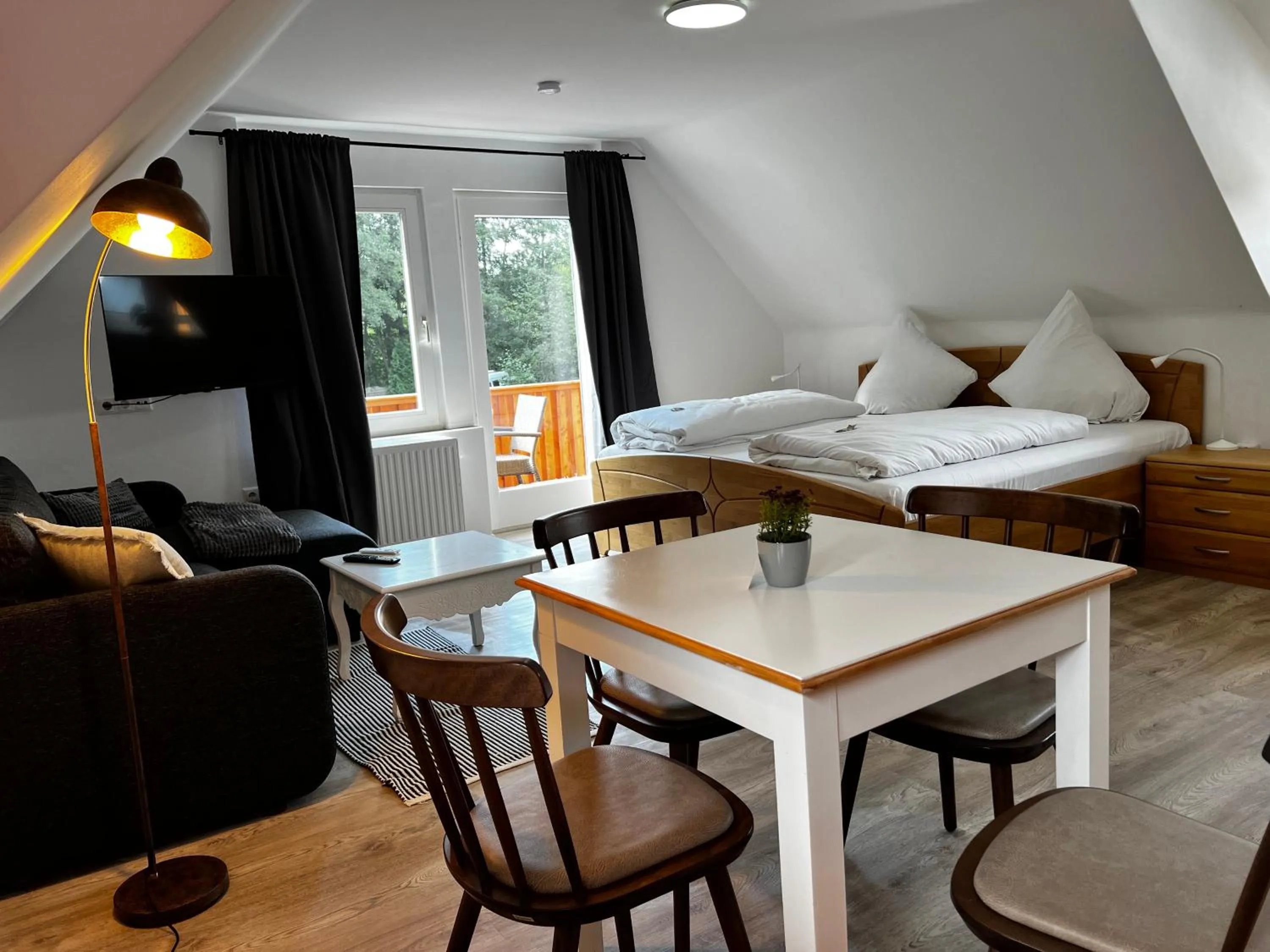 Bed in Fischerklause am Lutjensee