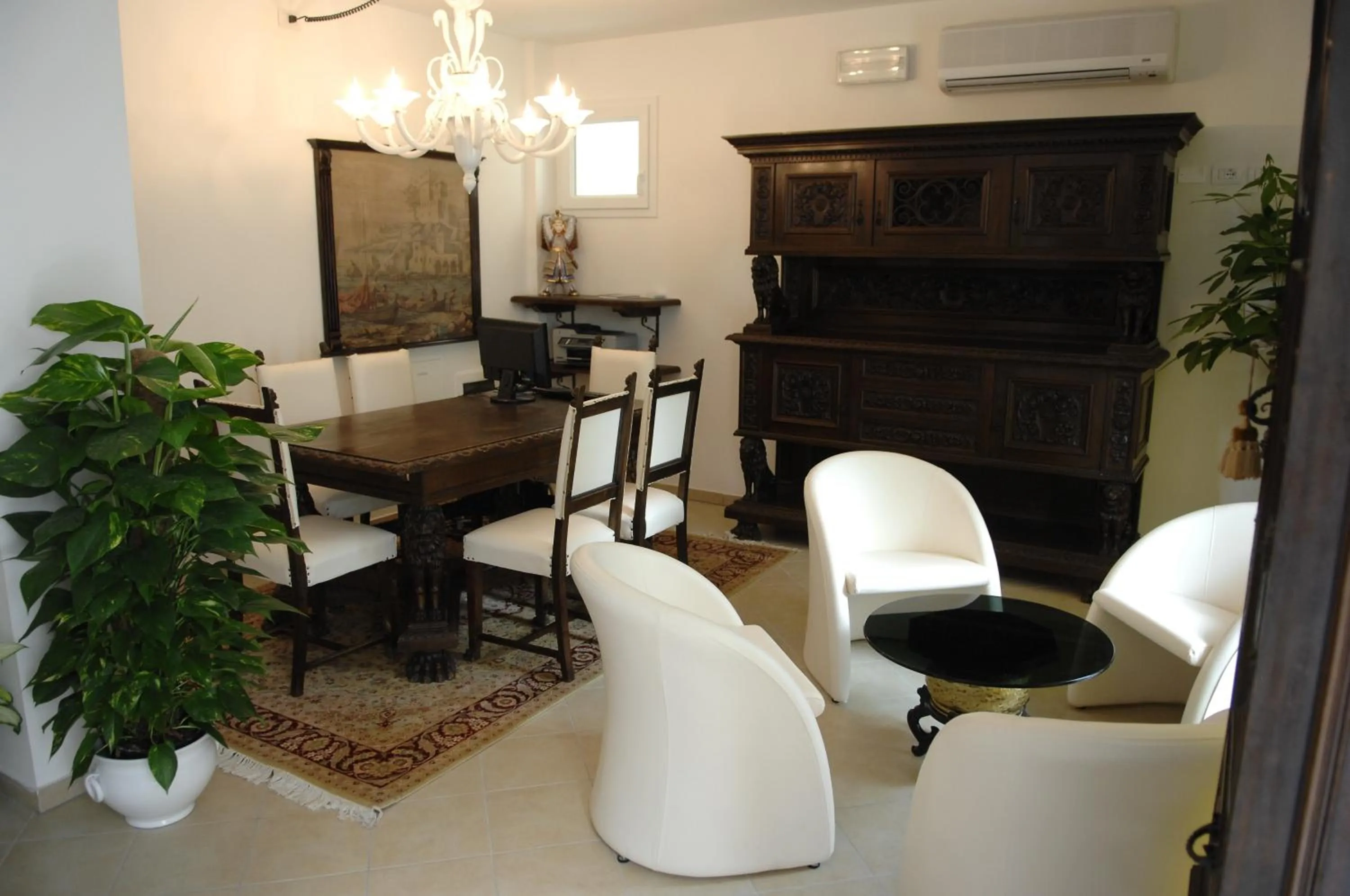 Communal lounge/ TV room in Residence Meeting