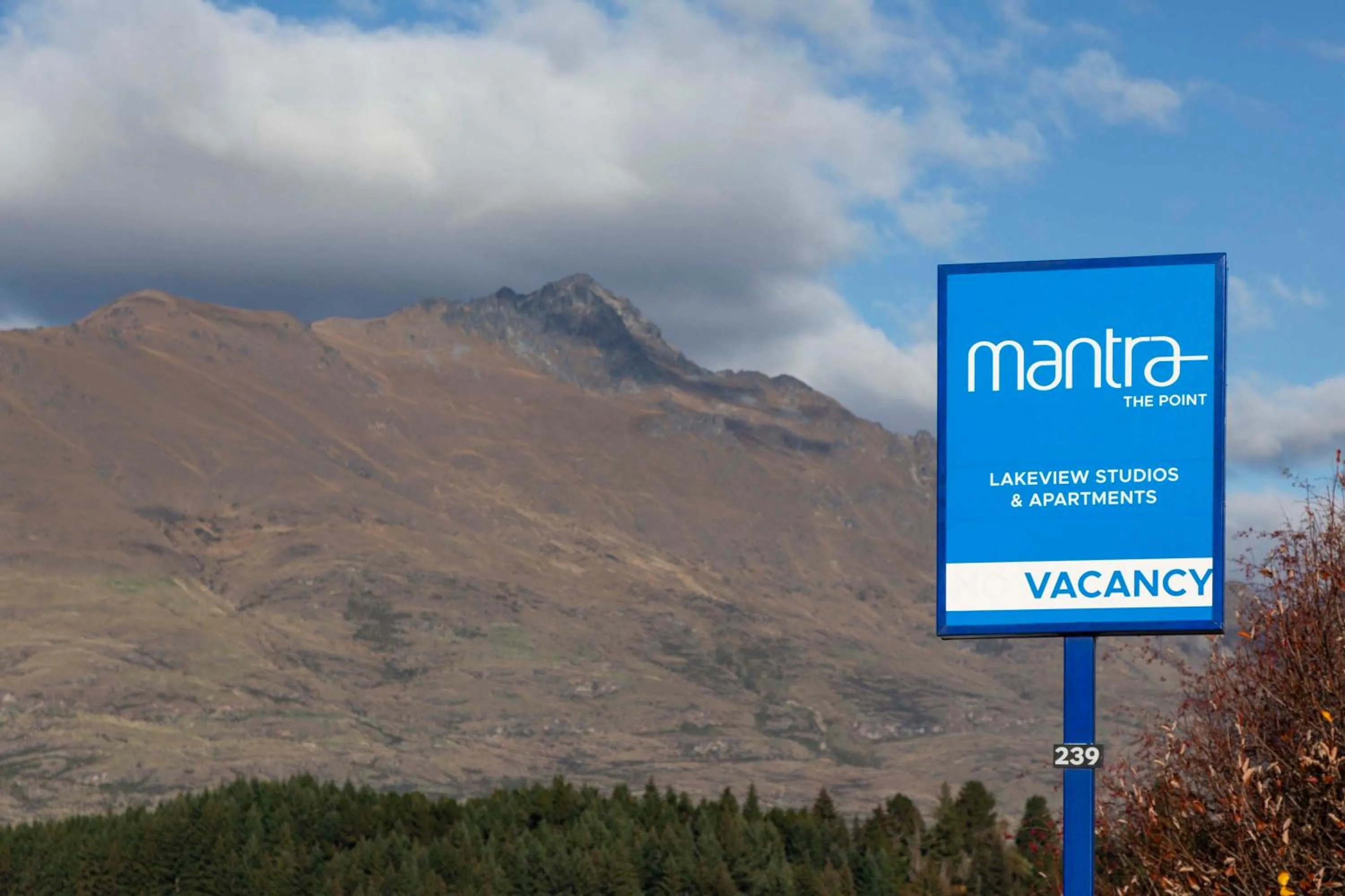 Property logo or sign in Mantra The Point