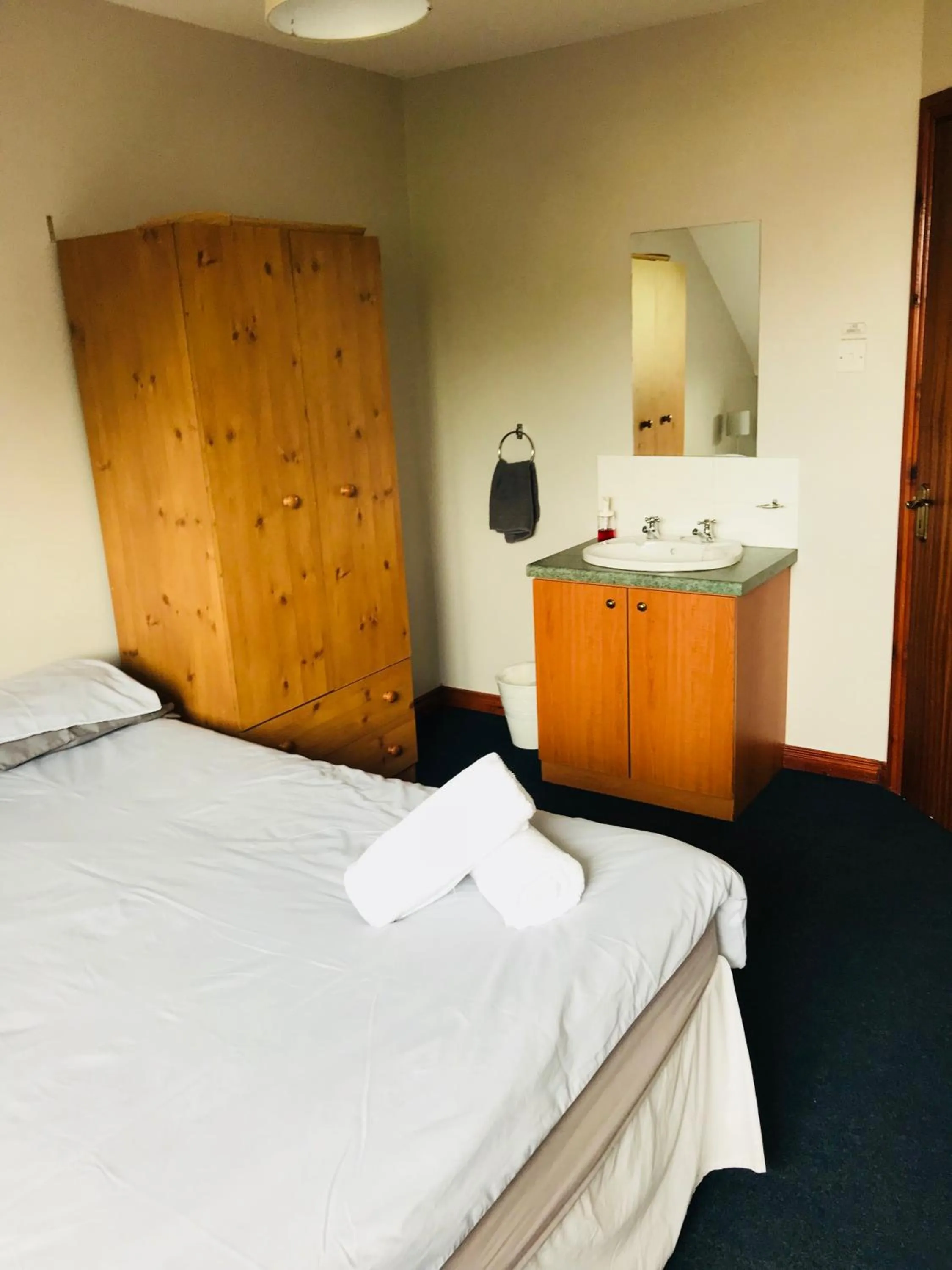 Bed in Lwr Ormeau Guest House