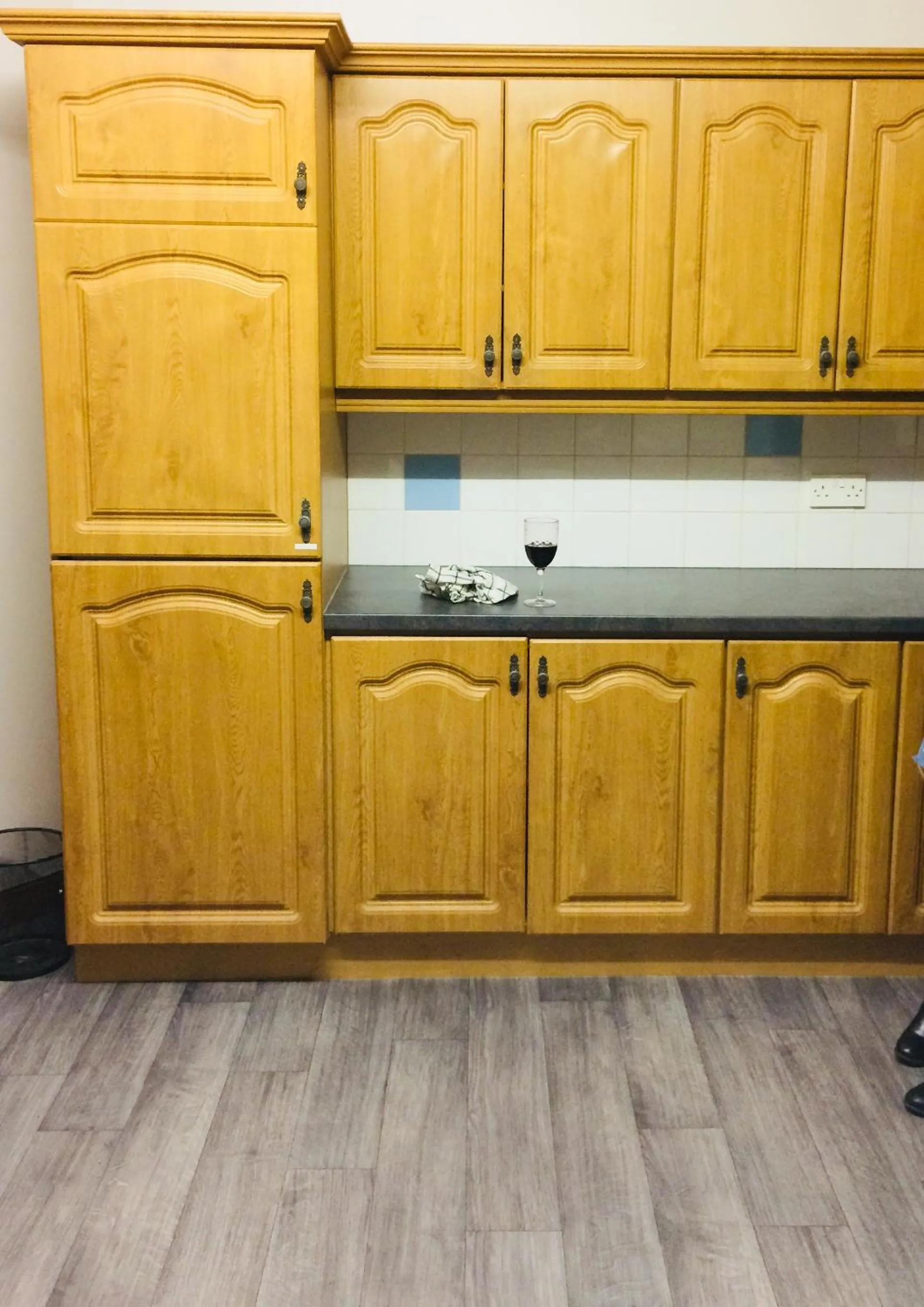 Communal kitchen in Lwr Ormeau Guest House