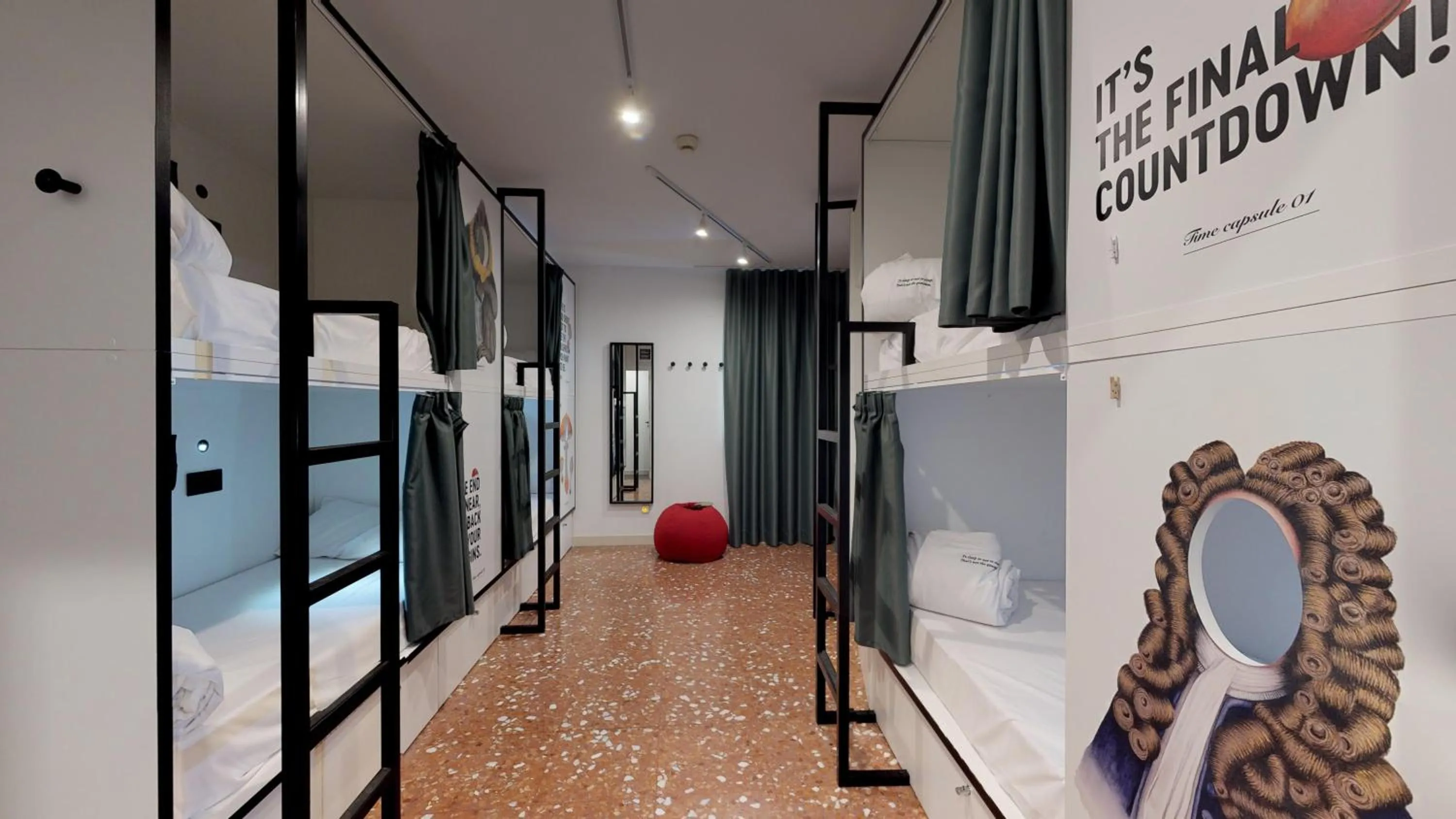 Bedroom in 2060 The Newton Hostel