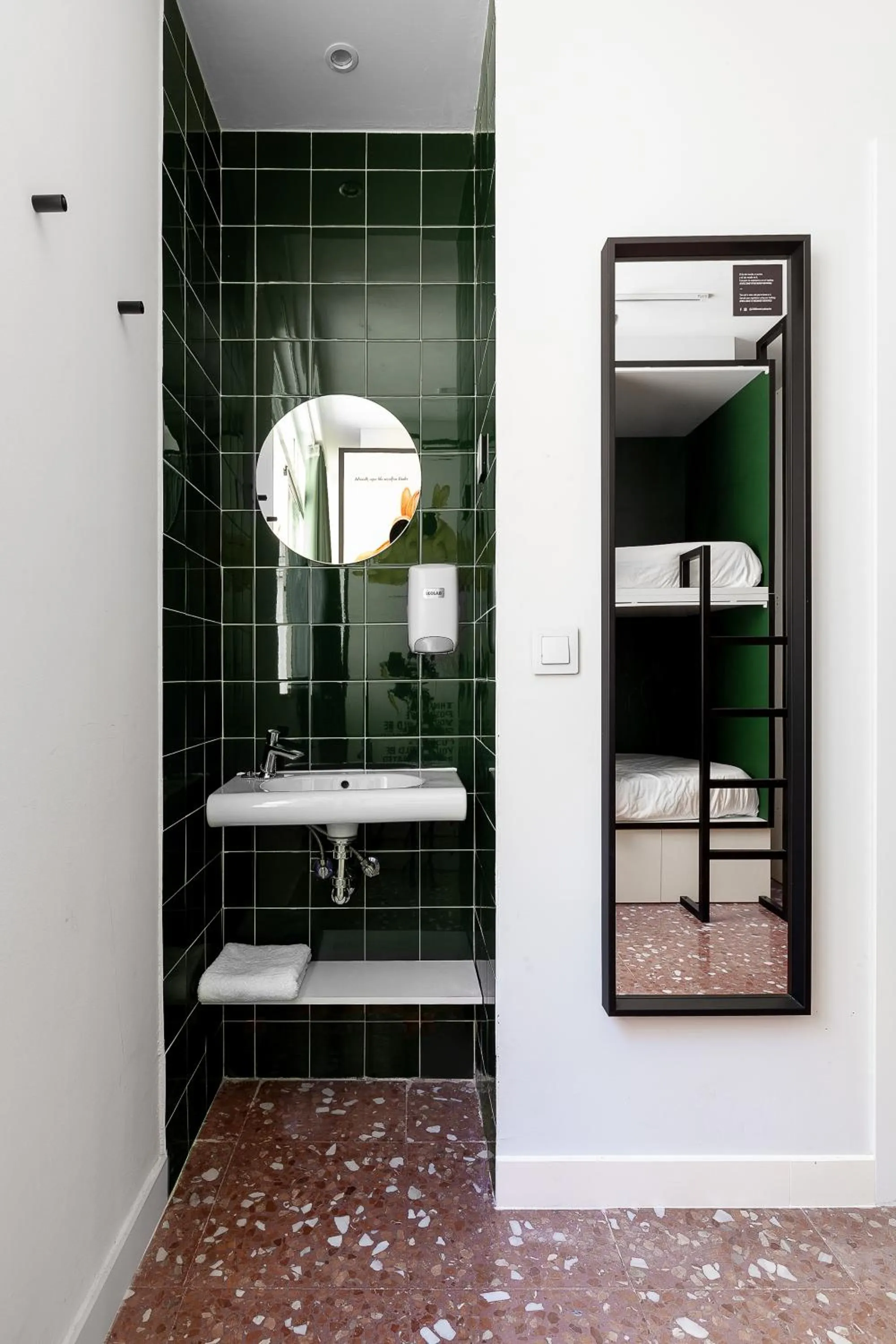 Bedroom in 2060 The Newton Hostel