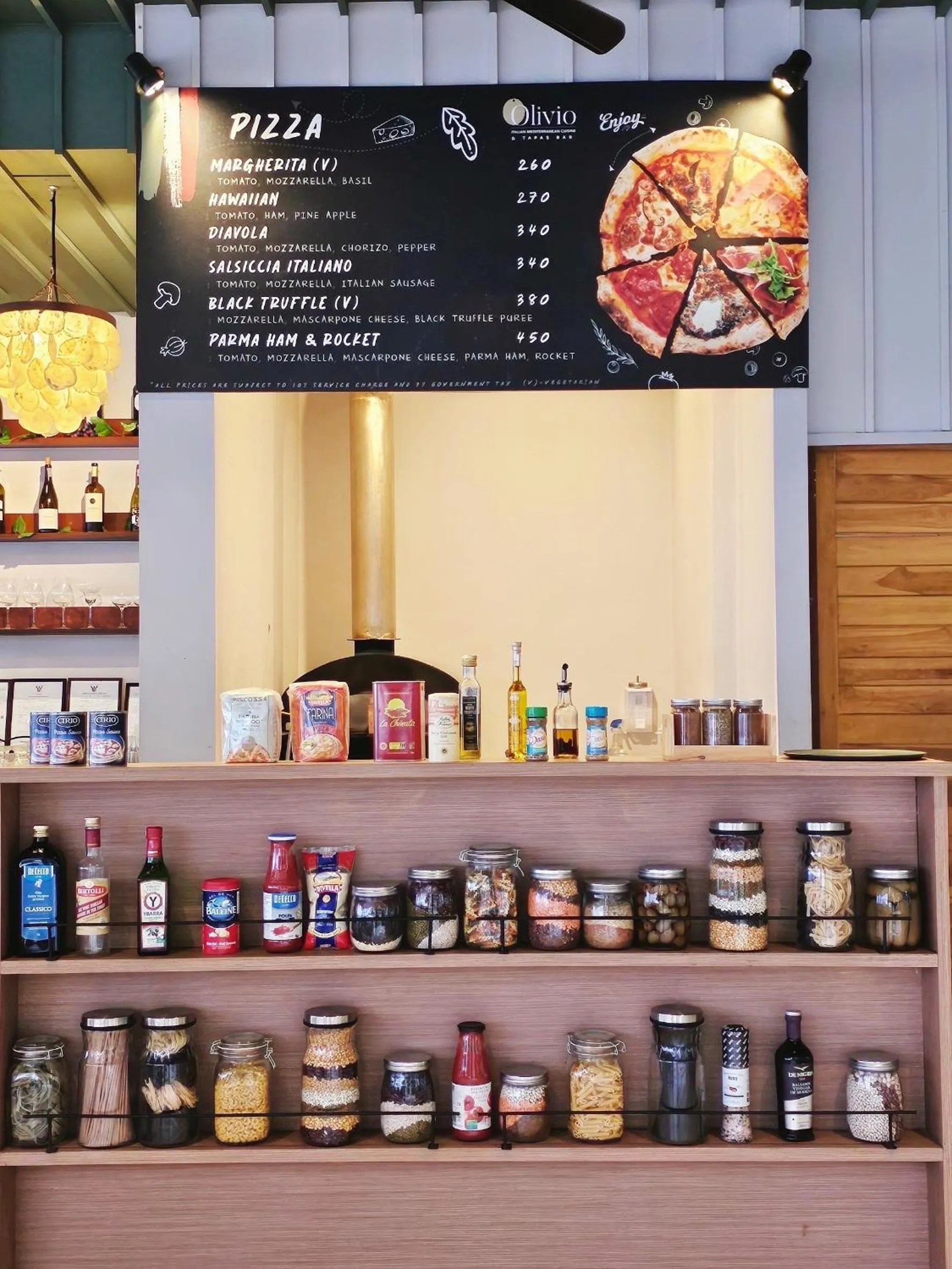 Restaurant/places to eat in Baan Haad Ngam Boutique Resort