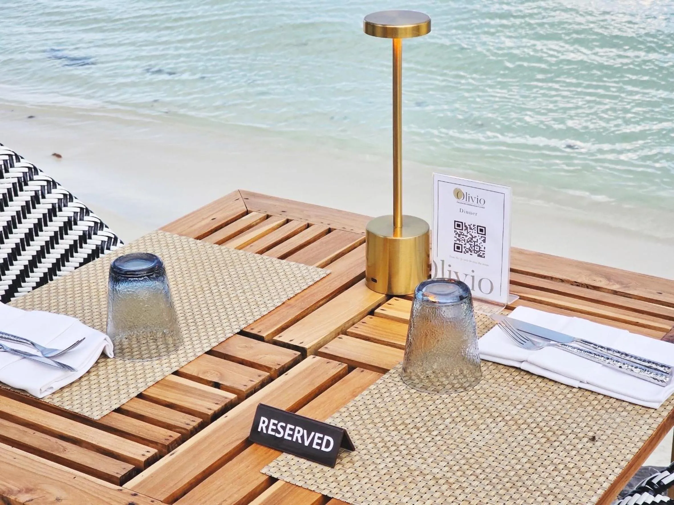 Restaurant/places to eat in Baan Haad Ngam Boutique Resort