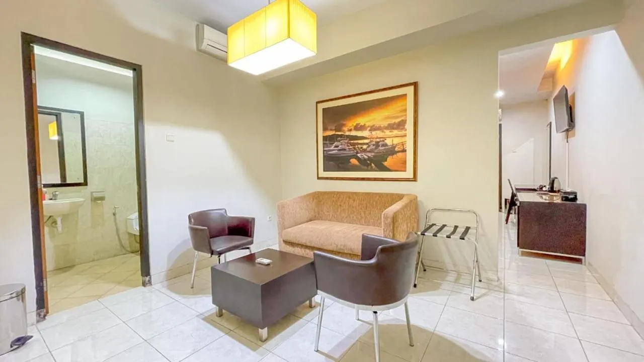 Living room in LPP Convention Hotel Demangan