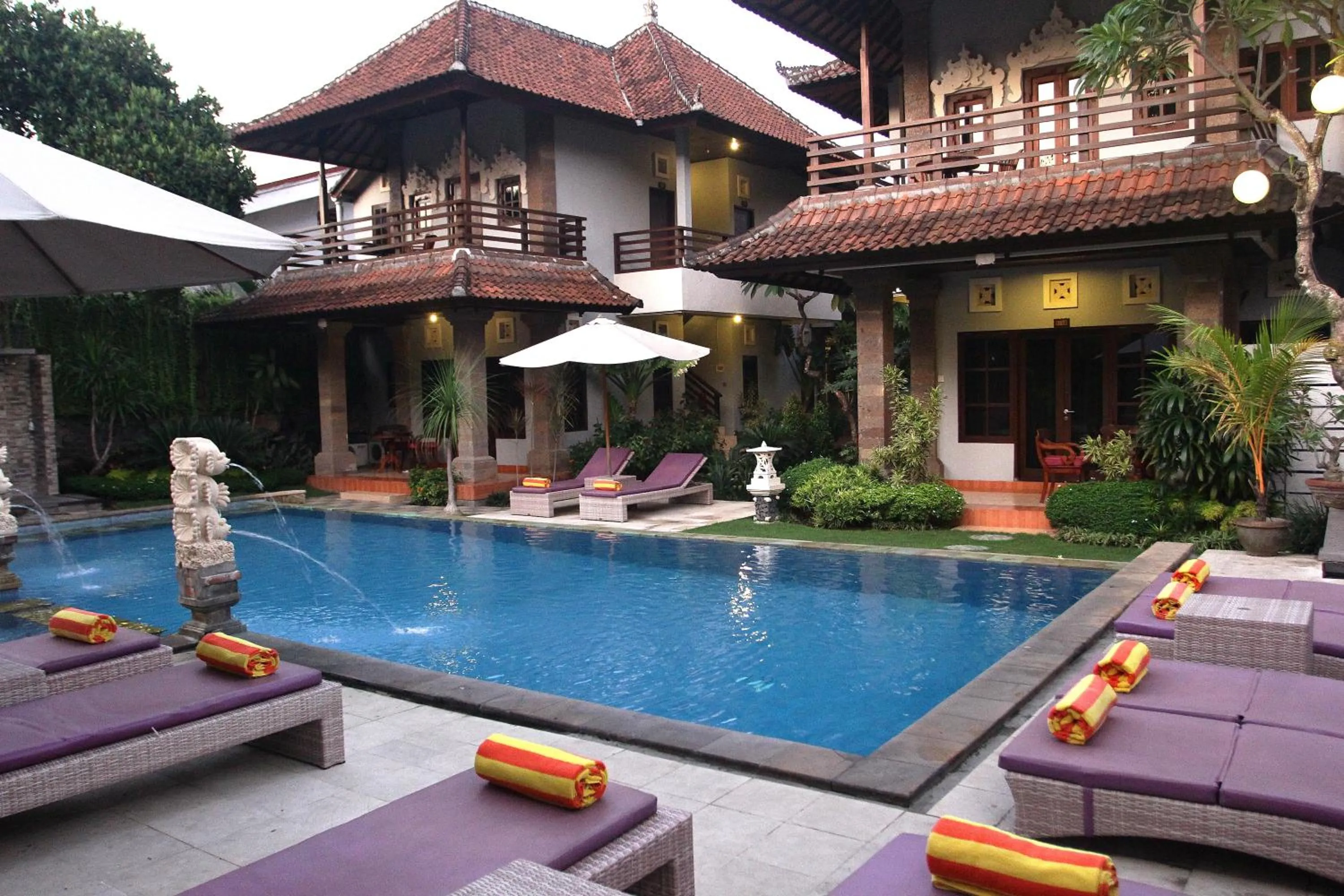 Swimming pool in Puri Sading Hotel