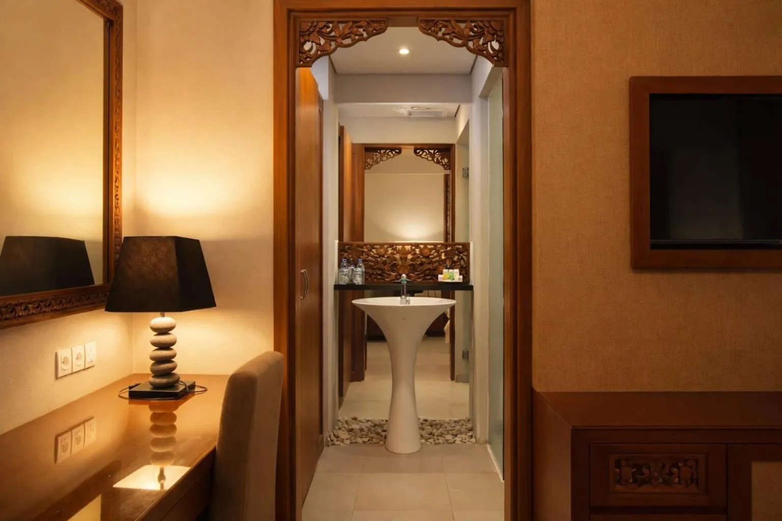 Bathroom in Yulia Village Inn Ubud