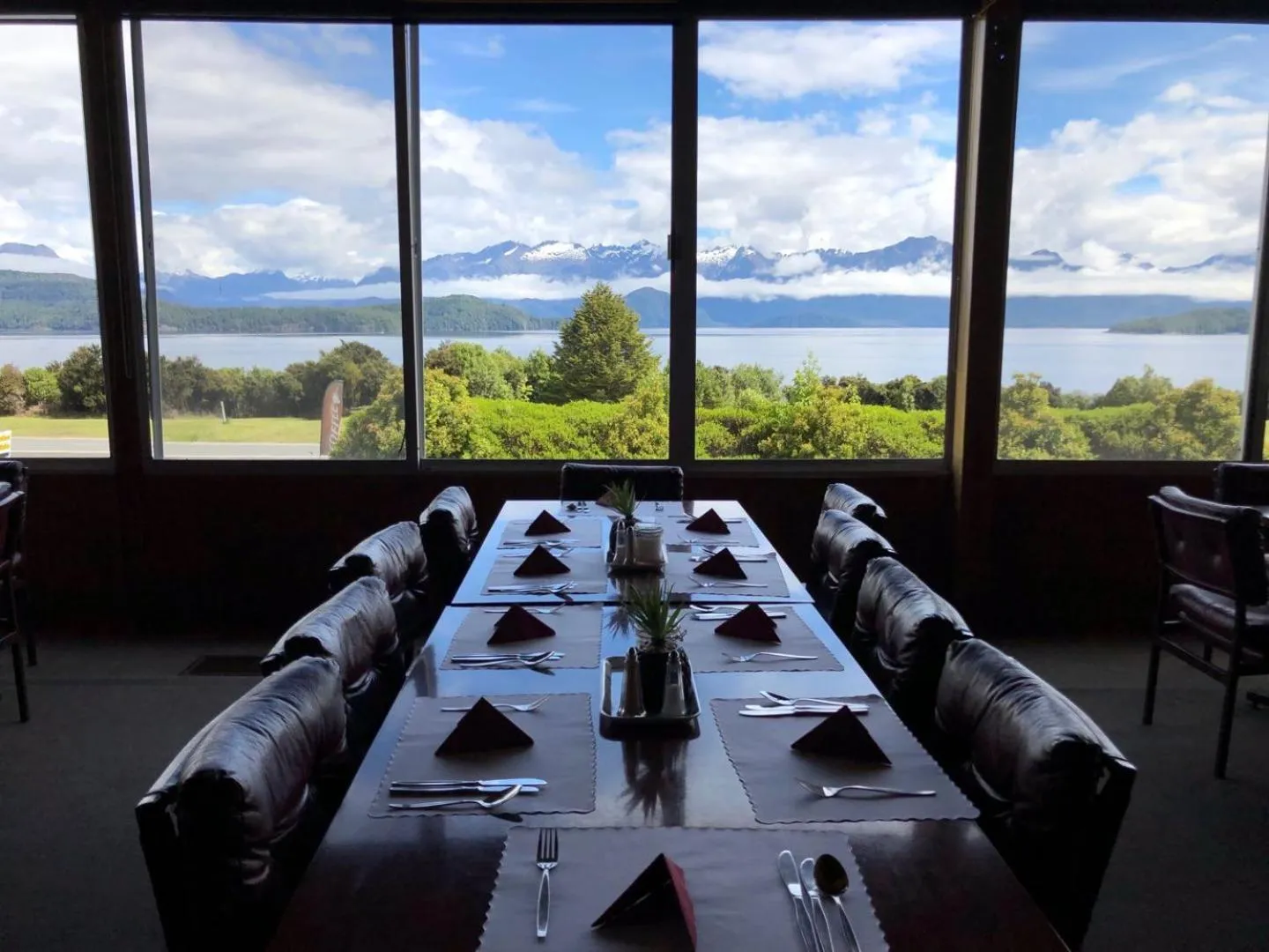 Manapouri Lakeview Motor Inn