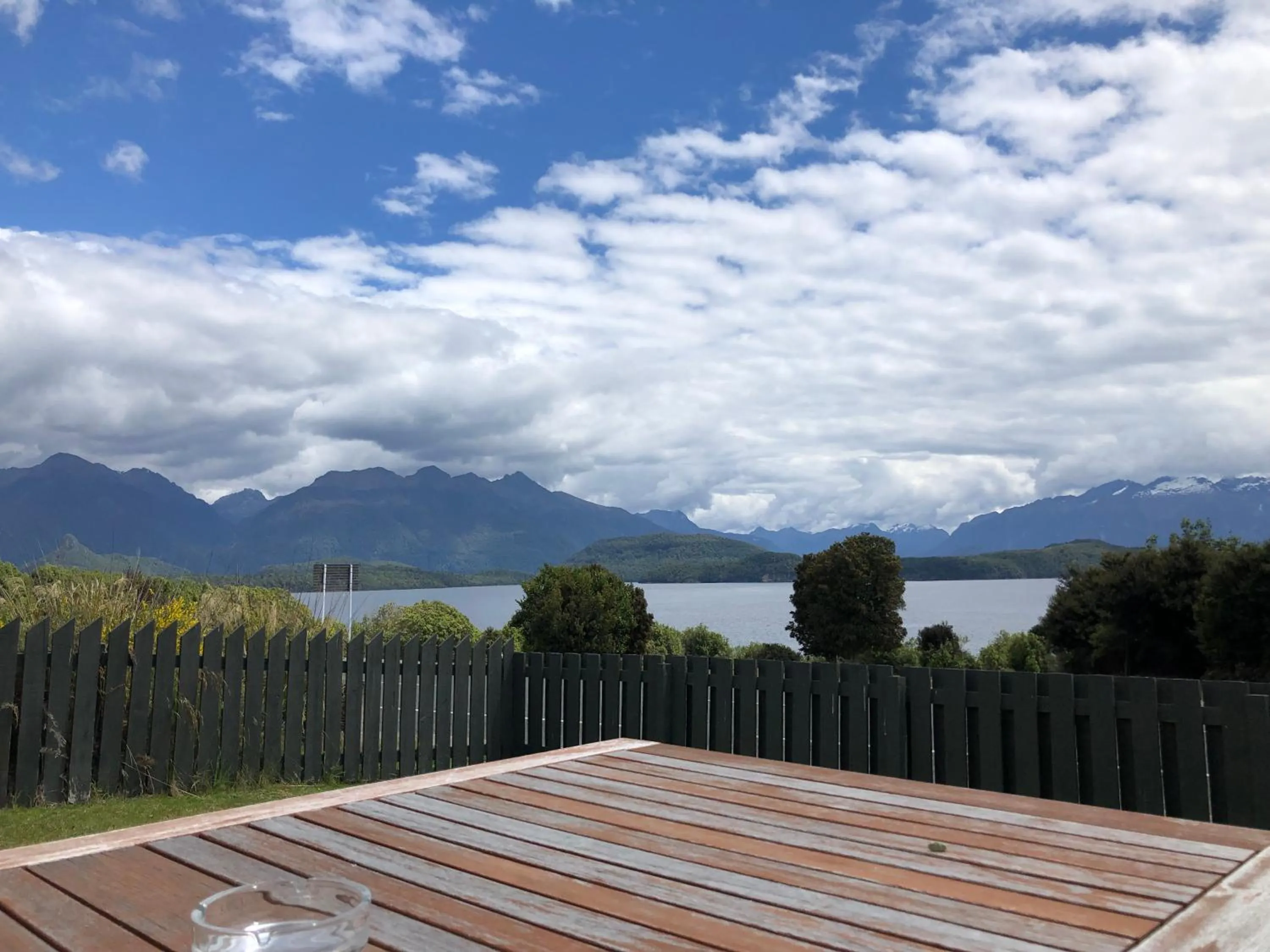 Manapouri Lakeview Motor Inn