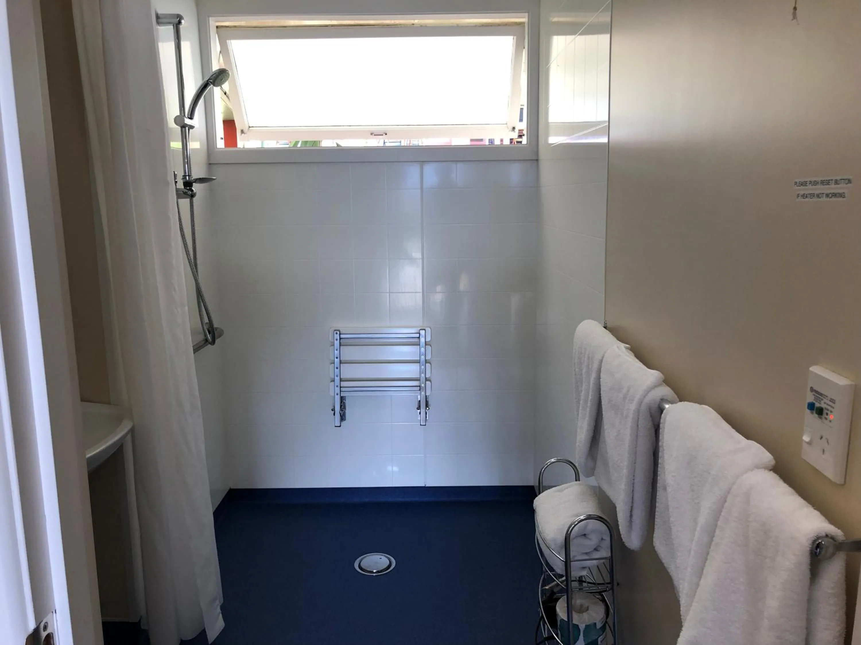 Manapouri Lakeview Motor Inn