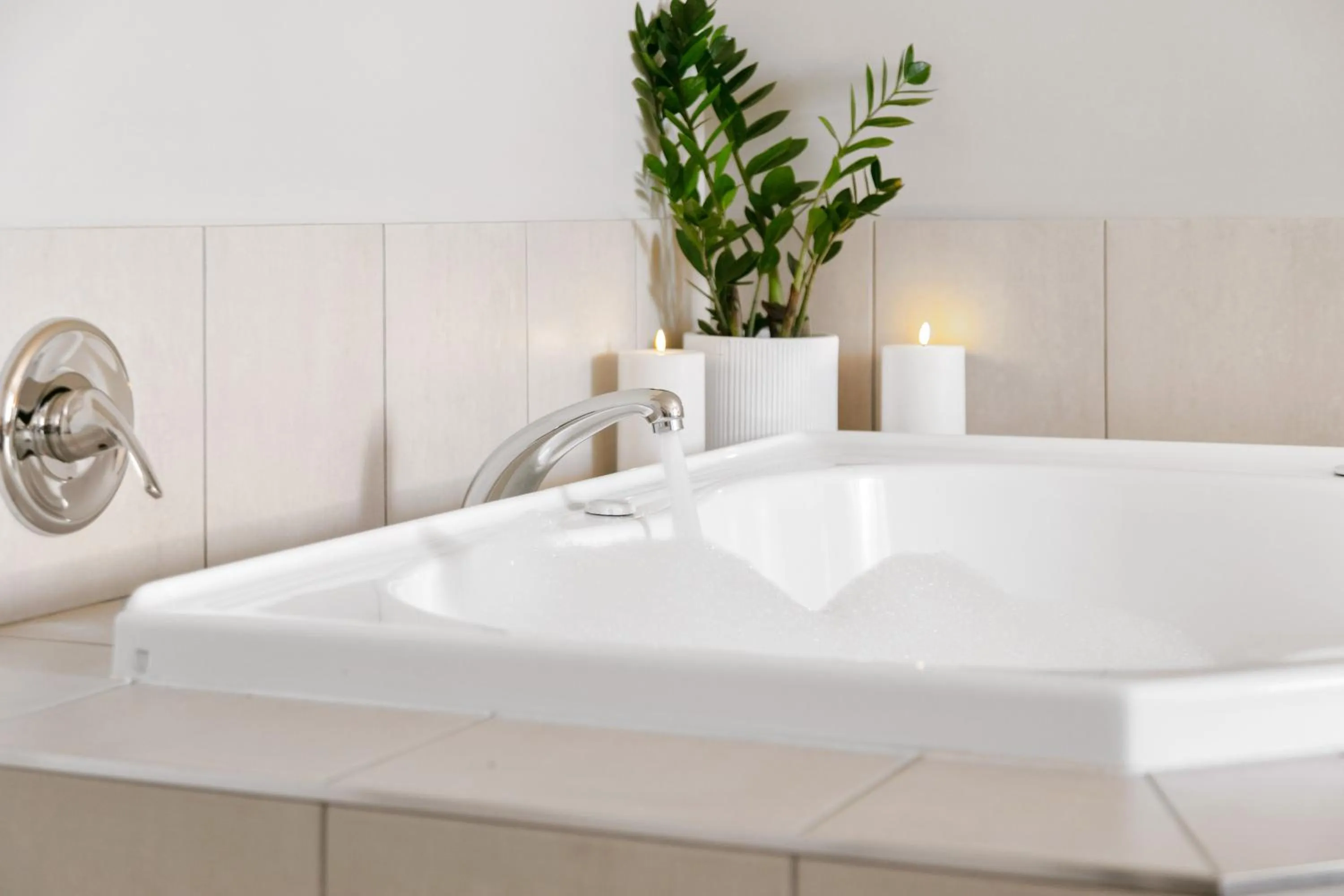 Bath in Ocean Beach Wainui