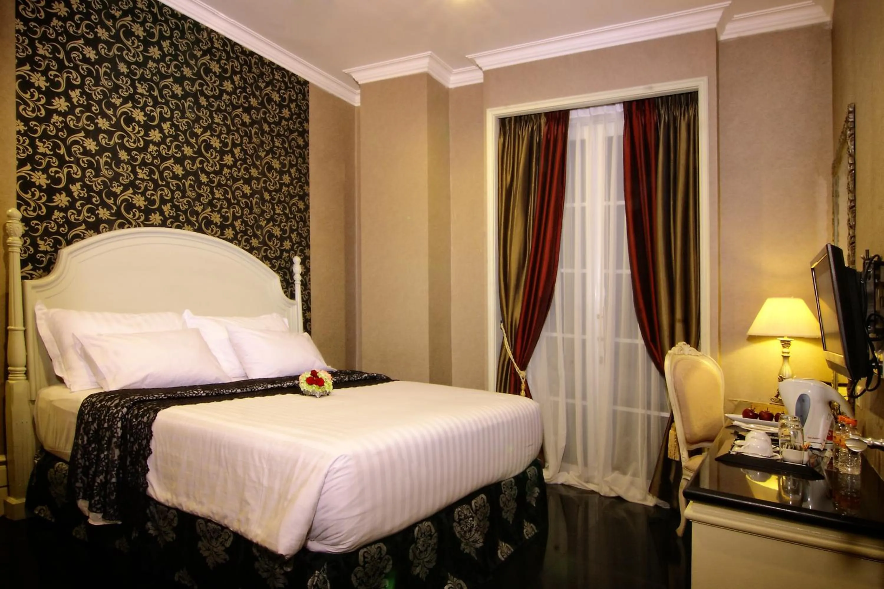 Bed in GH Universal Hotel Bandung