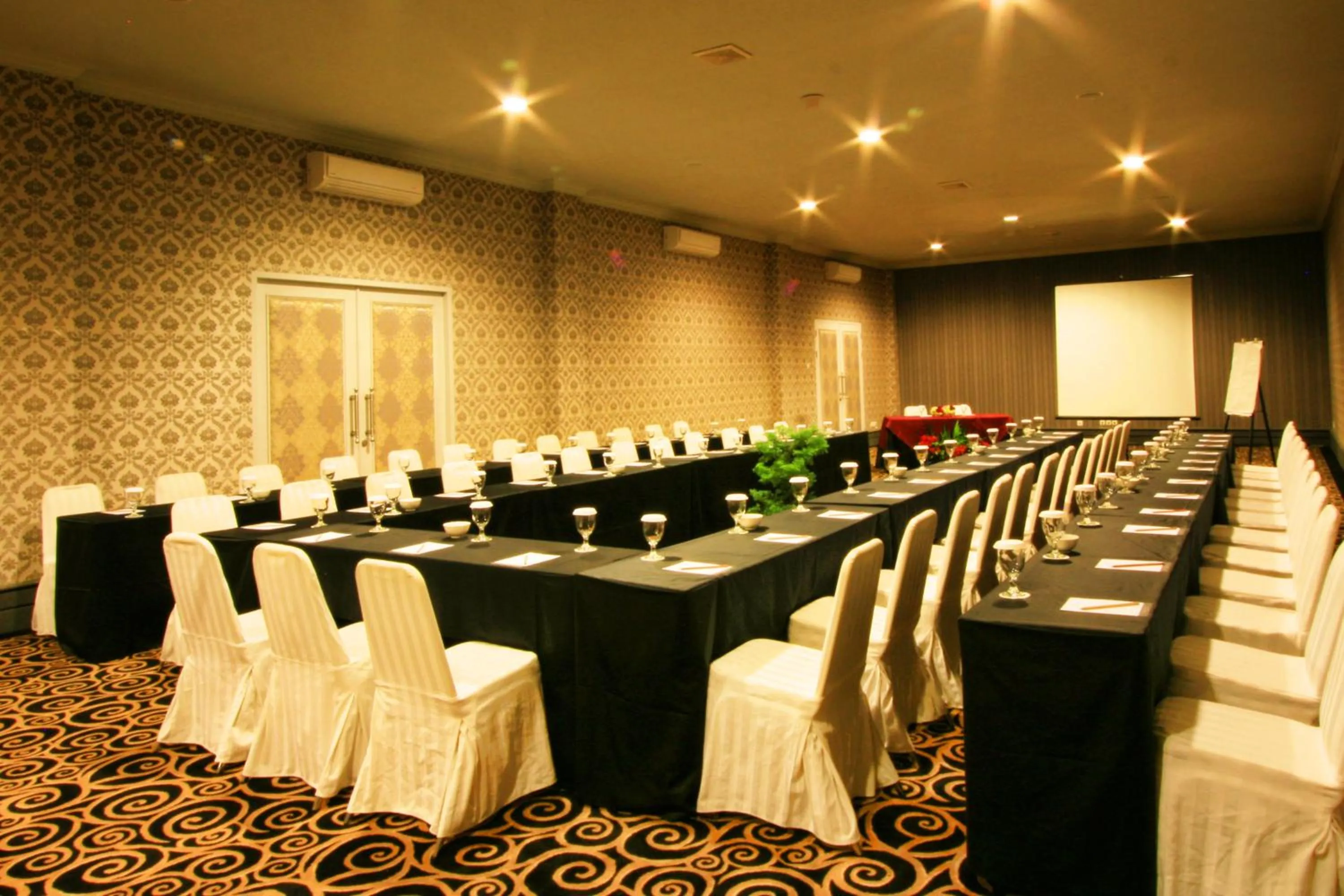 Meeting/conference room in GH Universal Hotel Bandung