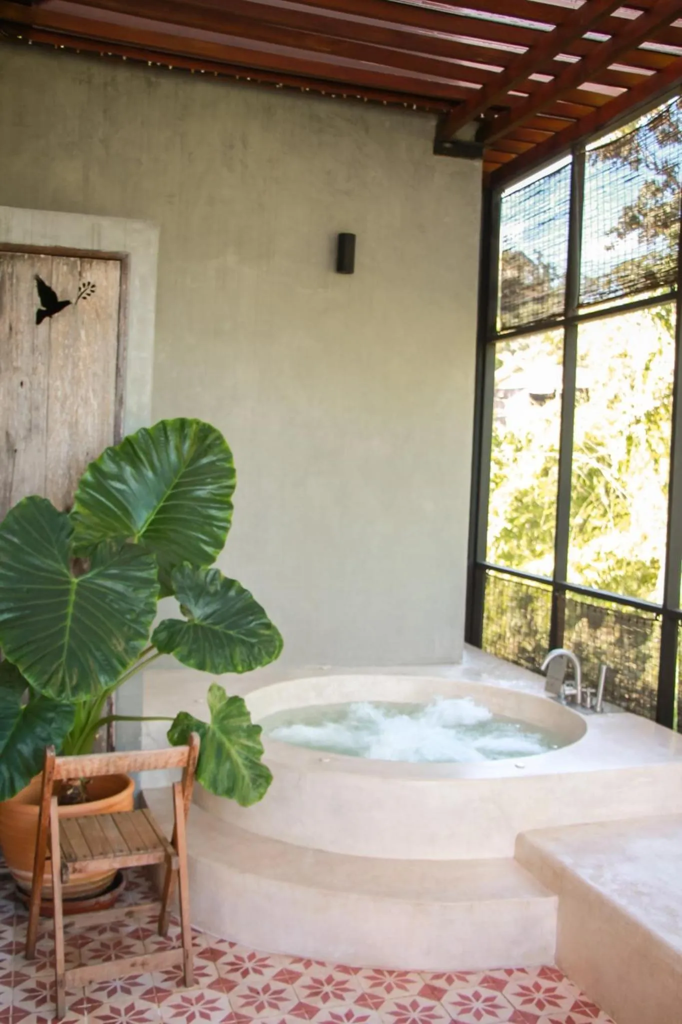 Hot Tub in Proud Phu Fah Maerim Resort