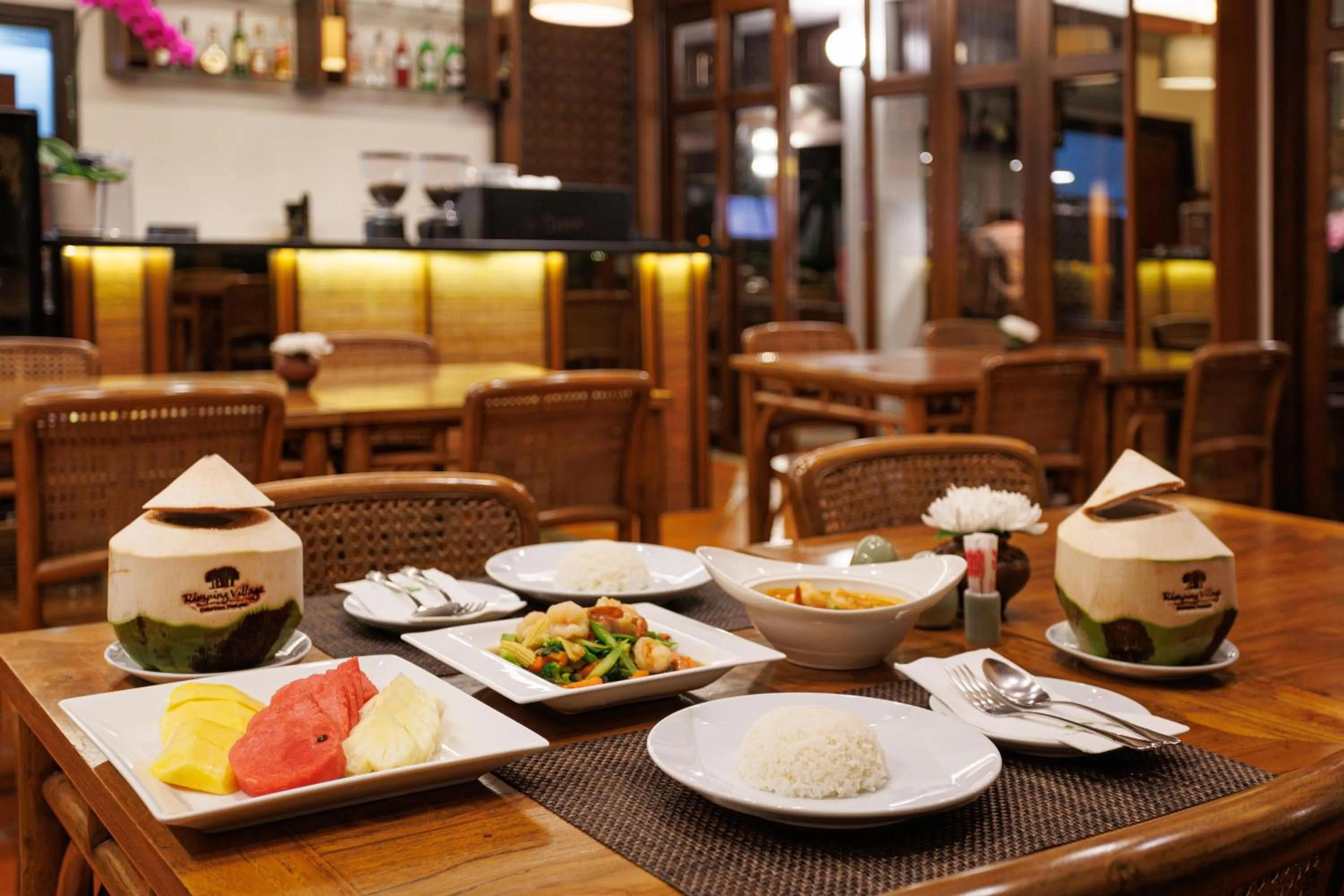 Restaurant/places to eat in Rimping Village