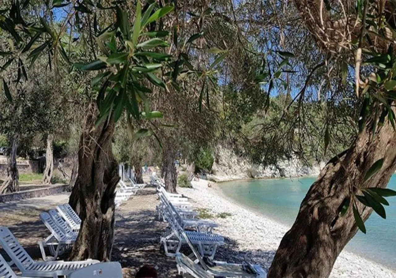 Beach in Amfitriti Hotel & Studios