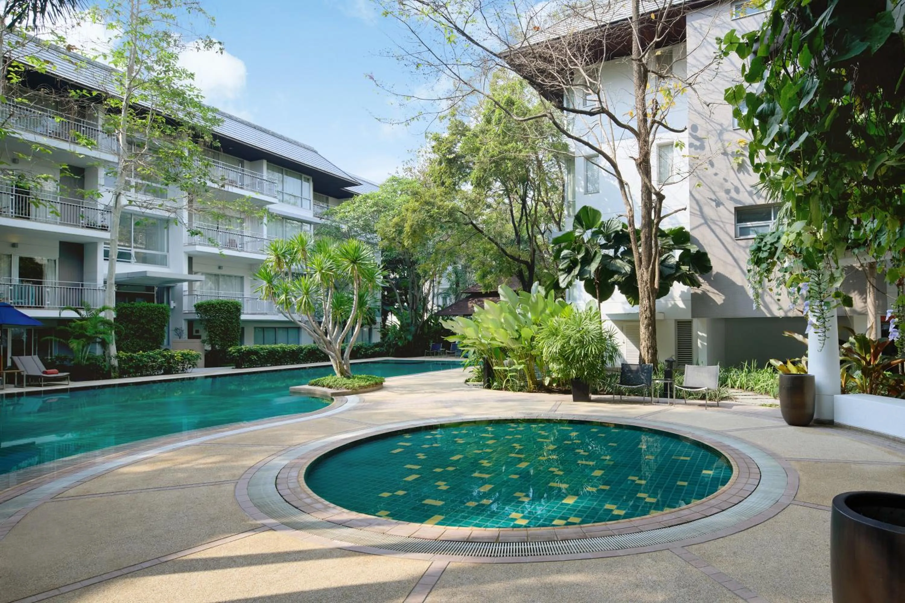 Property building in The Park Nine Hotel Srinakarin