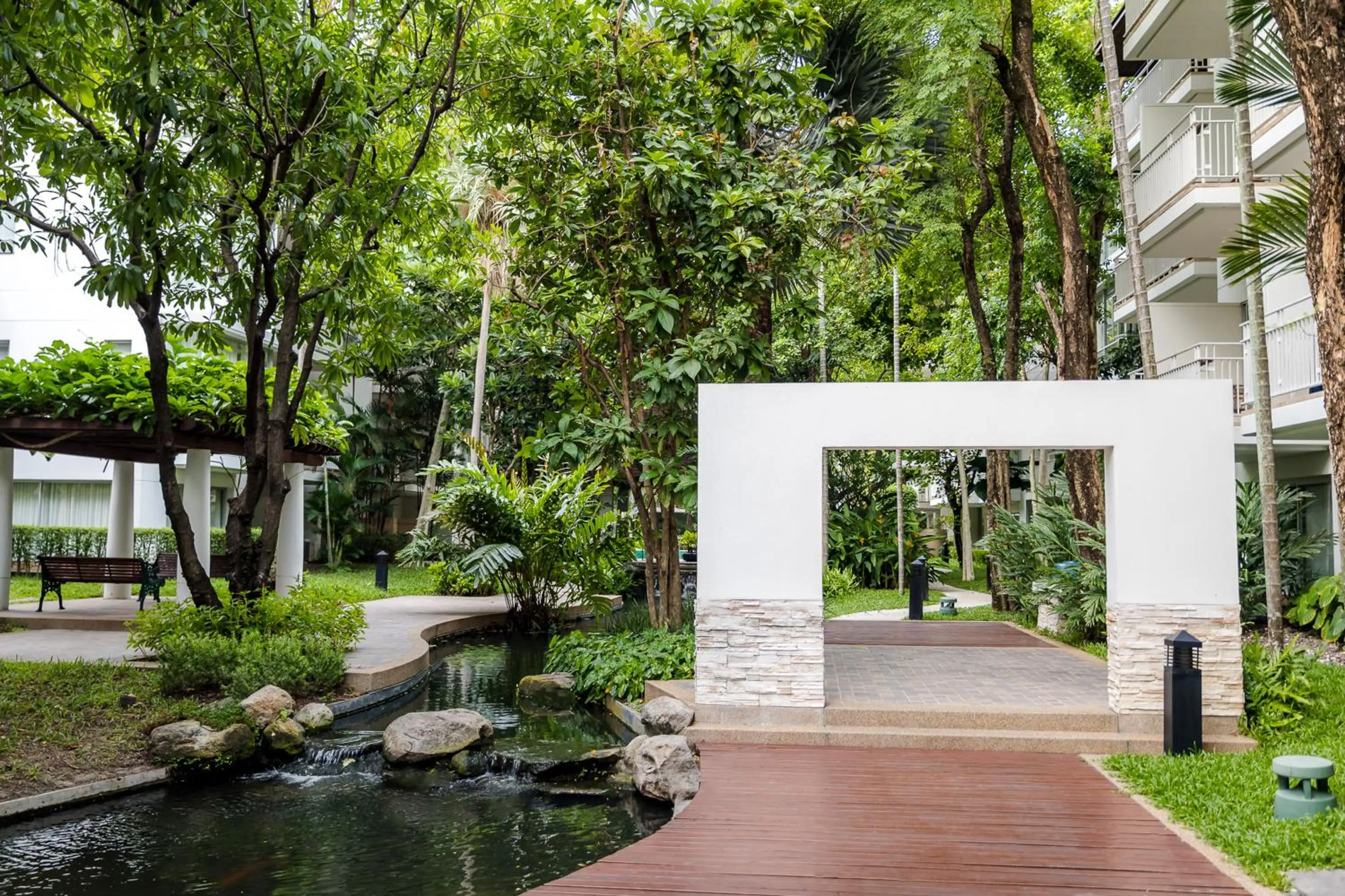 Garden in The Park Nine Hotel Srinakarin