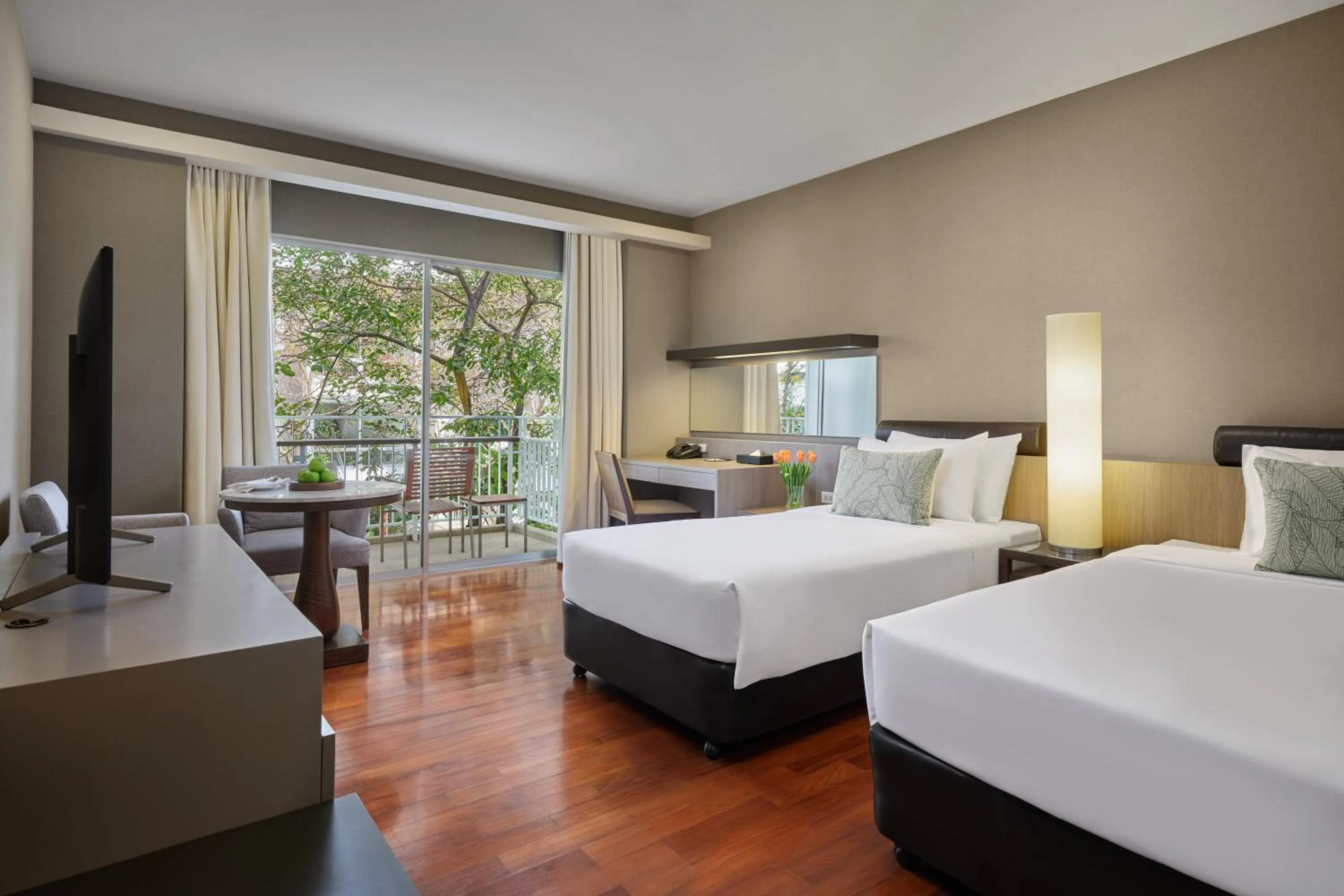 Balcony/Terrace, Bed in The Park Nine Hotel Srinakarin