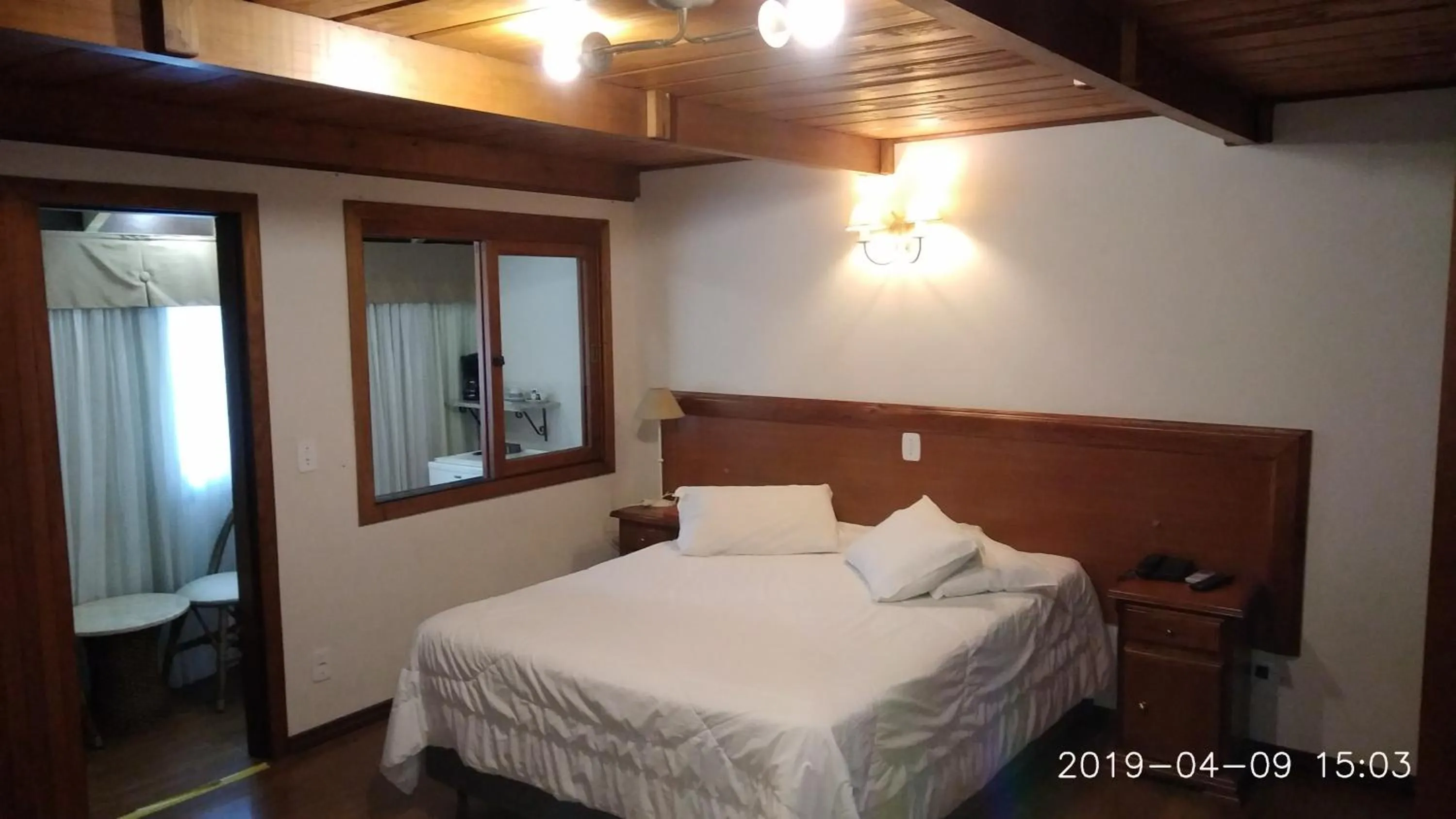 Photo of the whole room, Bed in Pousada do Verde Gramado