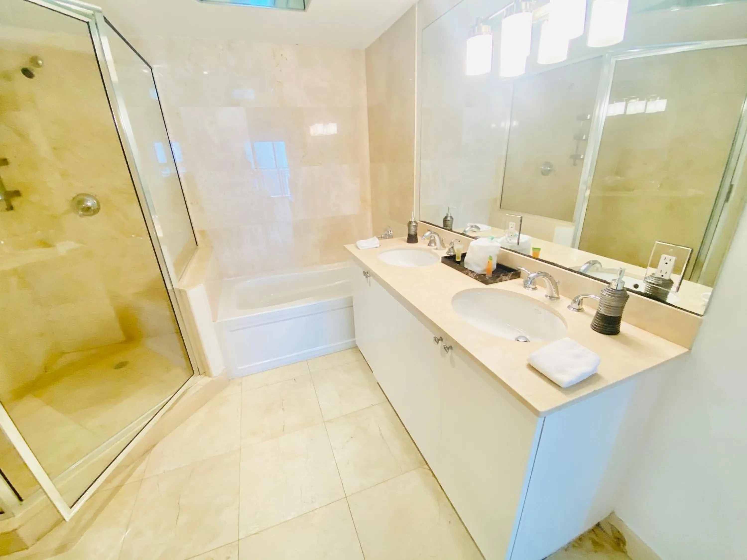 The King David Condos