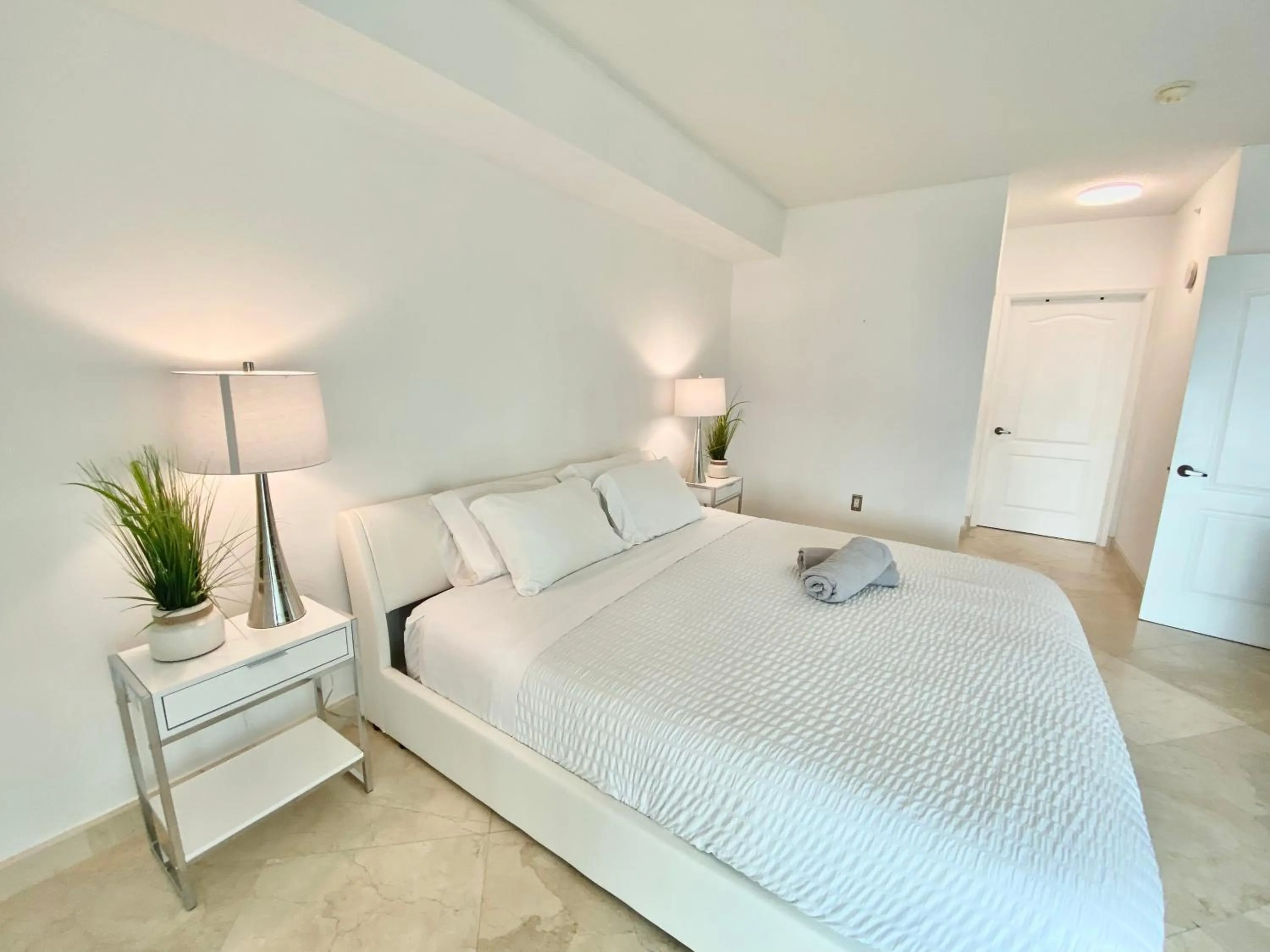 Bed in The King David Condos