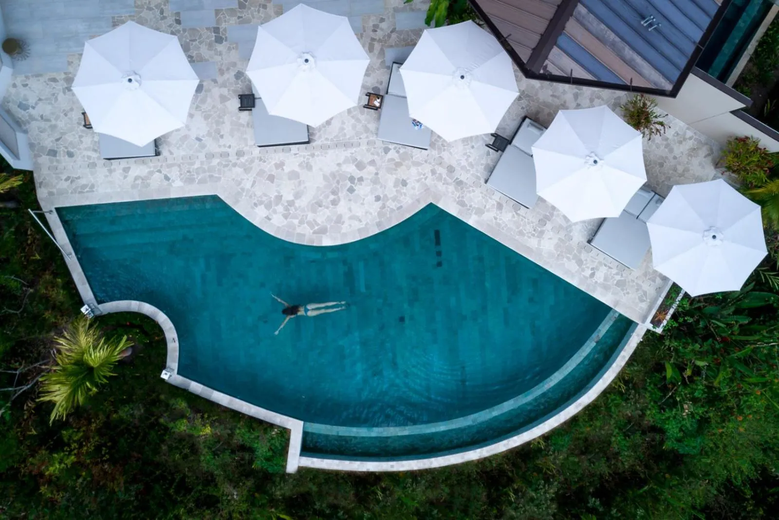 Swimming pool in Golden Pineapple Villas-Adults Only