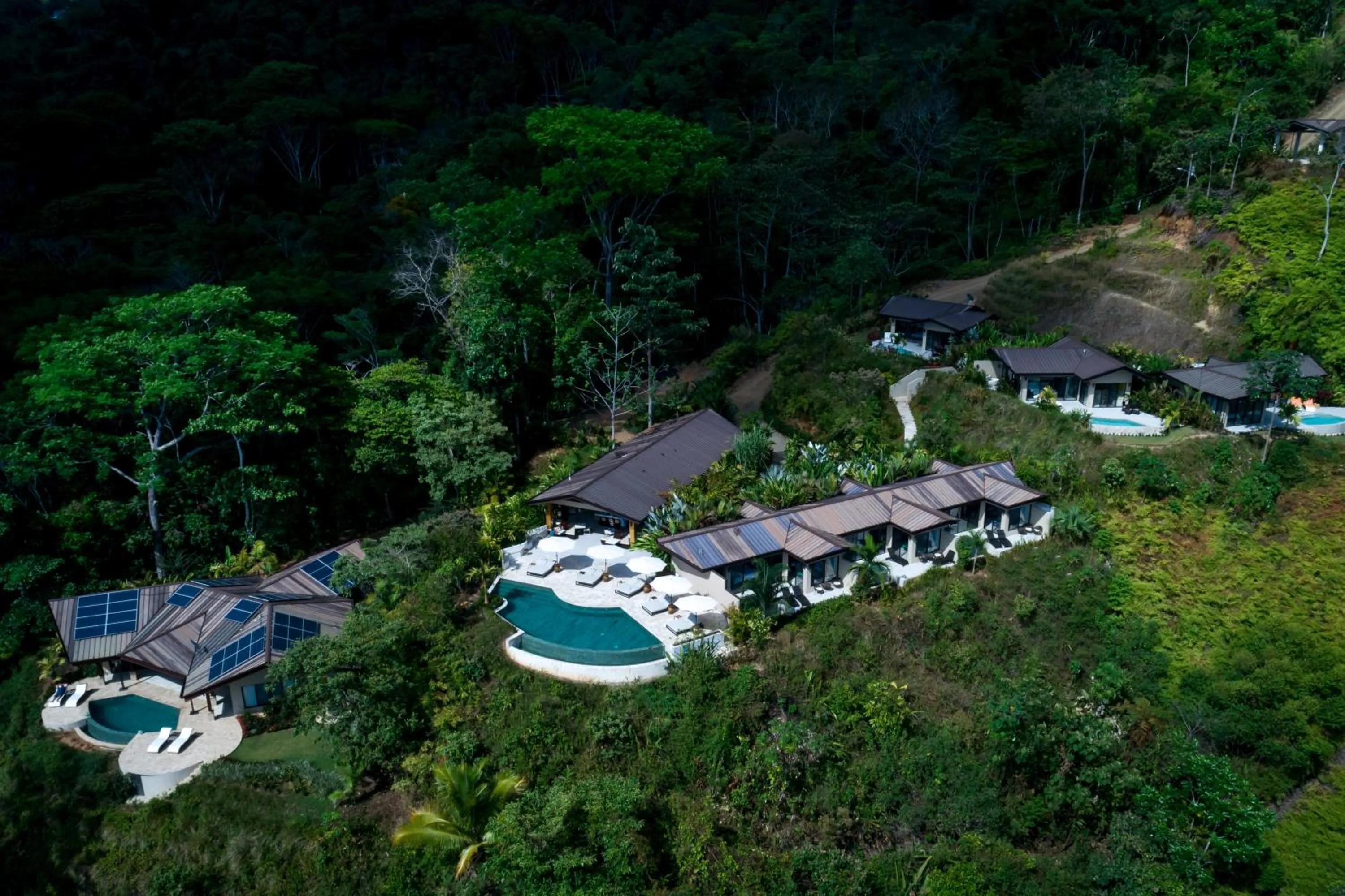 Property building in Golden Pineapple Villas-Adults Only