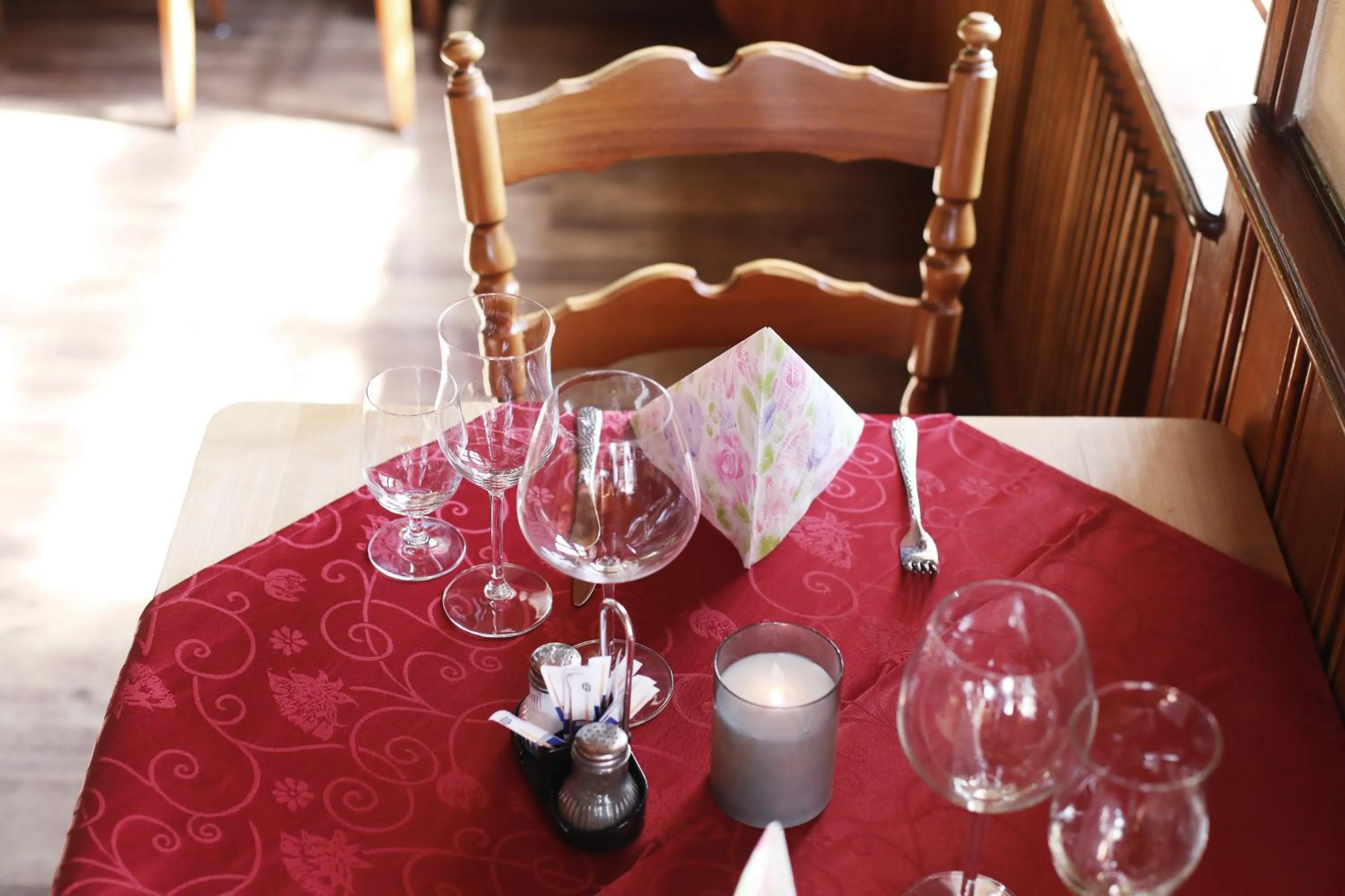 Restaurant/places to eat in Hotel Restaurant Adler Stube