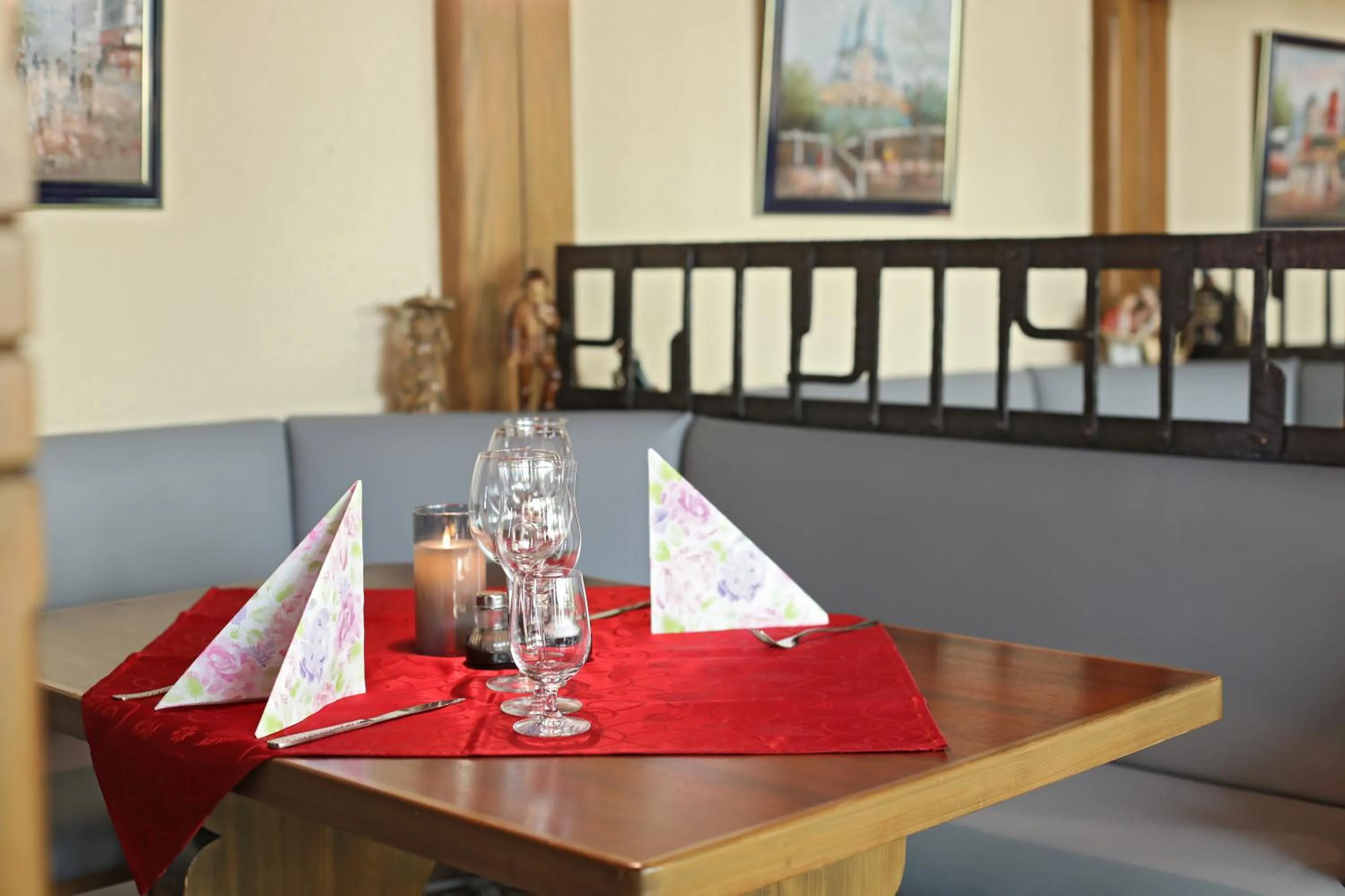 Restaurant/places to eat in Hotel Restaurant Adler Stube