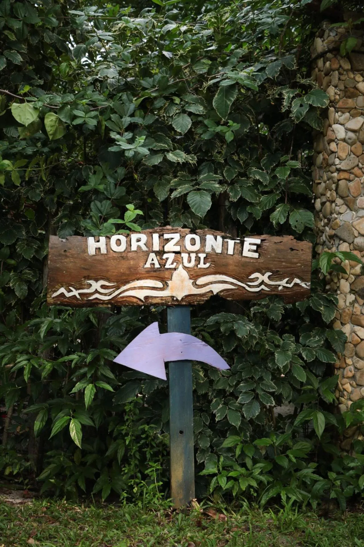 Property logo or sign in Pousada Horizonte Azul