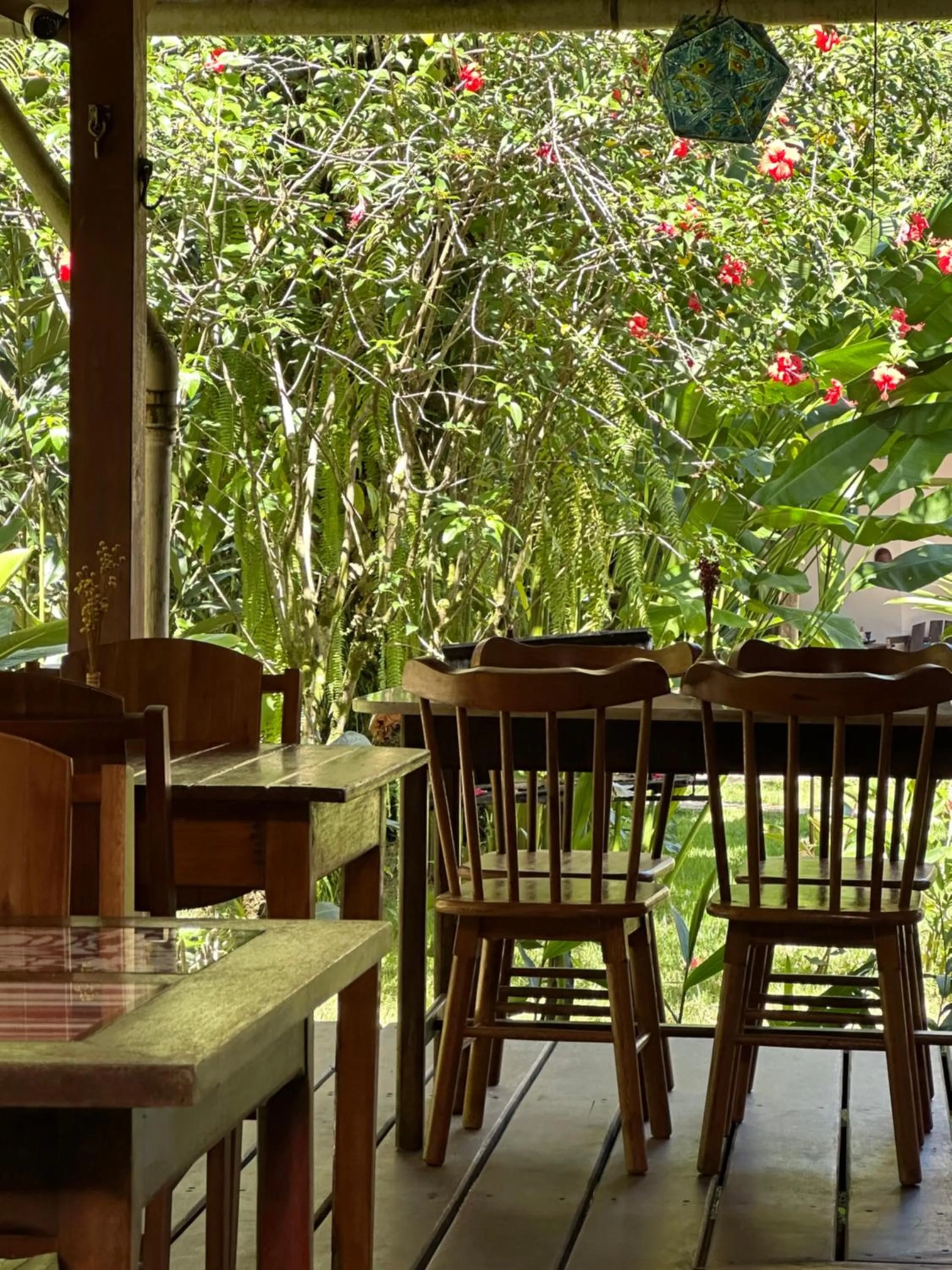 Restaurant/places to eat in Pousada Horizonte Azul