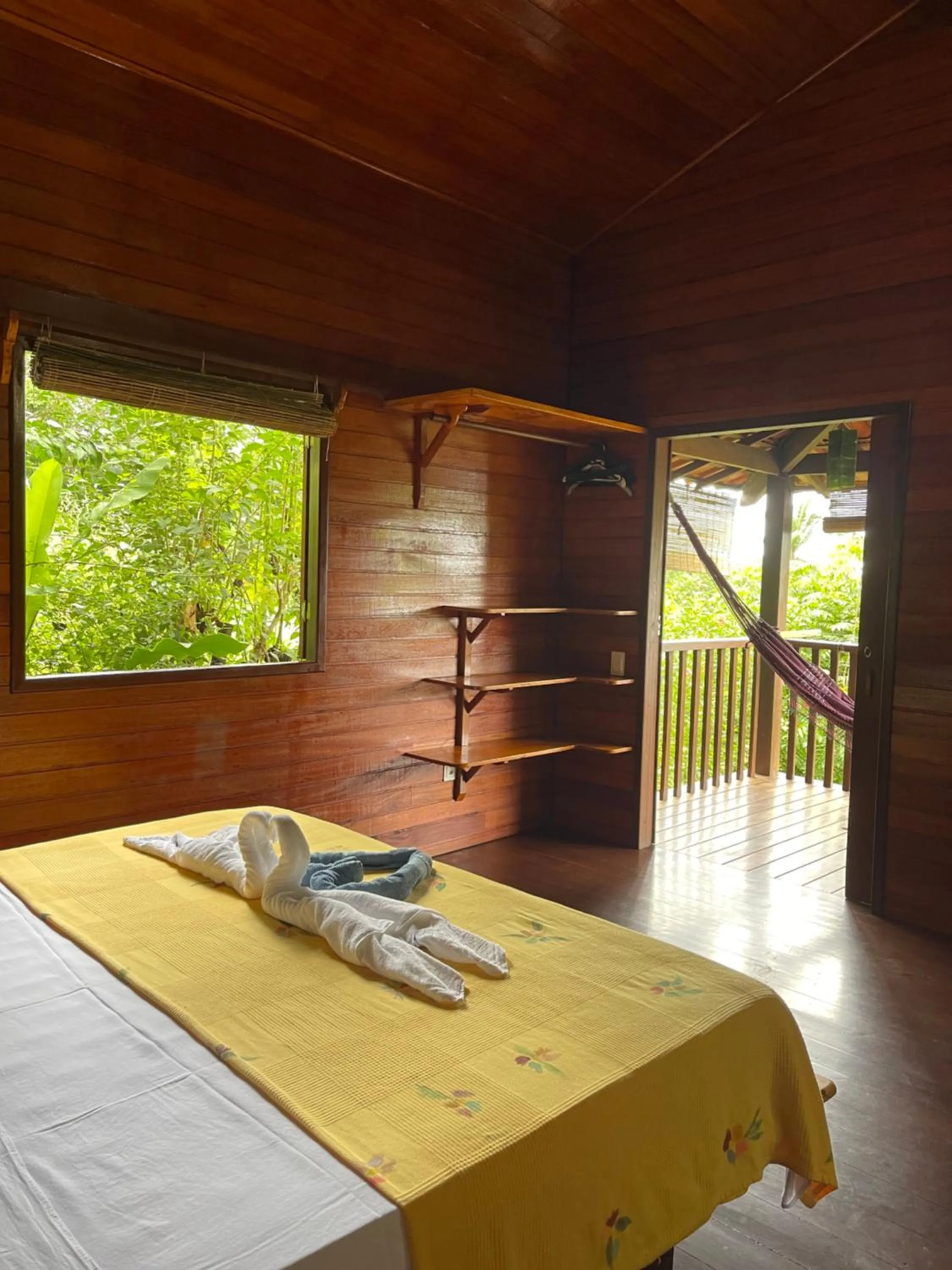 View (from property/room), Bed in Pousada Horizonte Azul