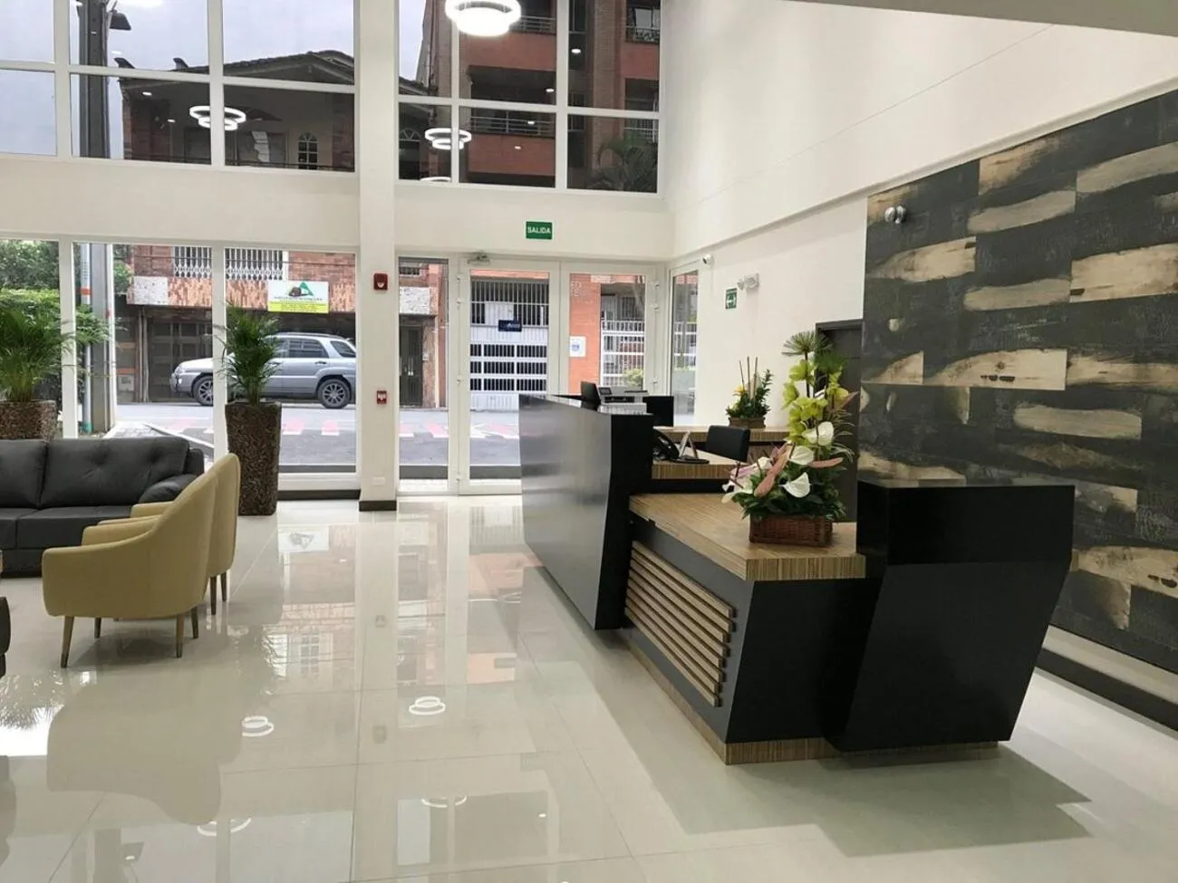 Facade/entrance in Arame Hotel